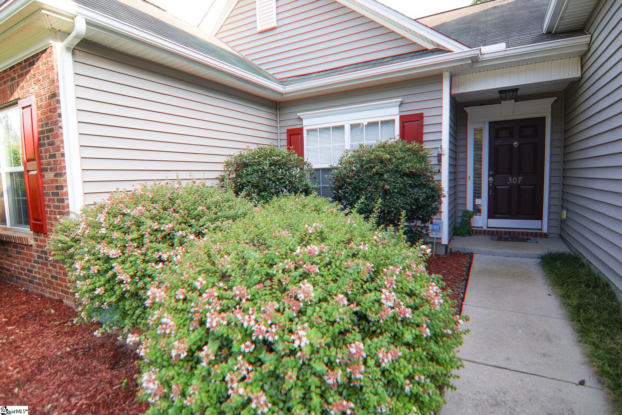 307 Blue Heron Circle Simpsonville, SC 29680