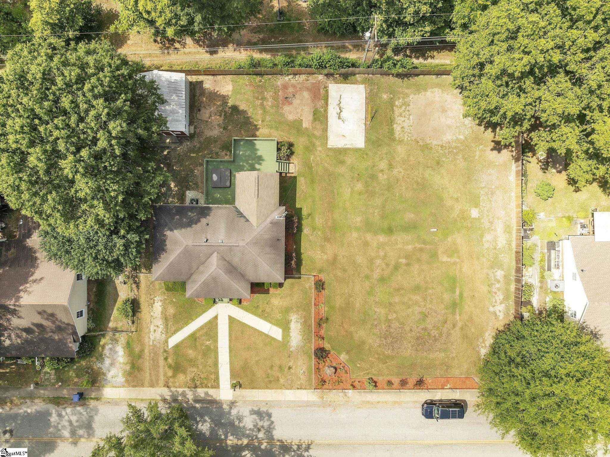 250 Buncombe Street Woodruff, SC 29388