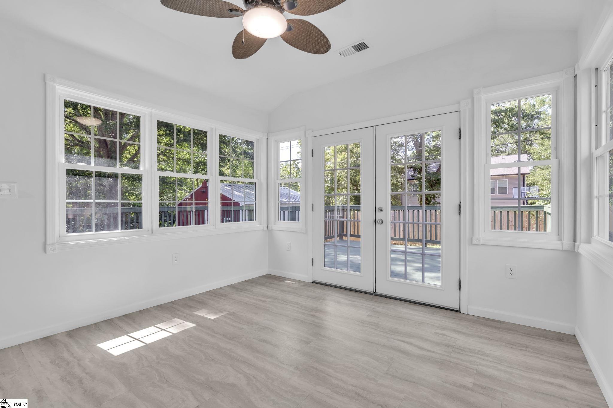 250 Buncombe Street Woodruff, SC 29388