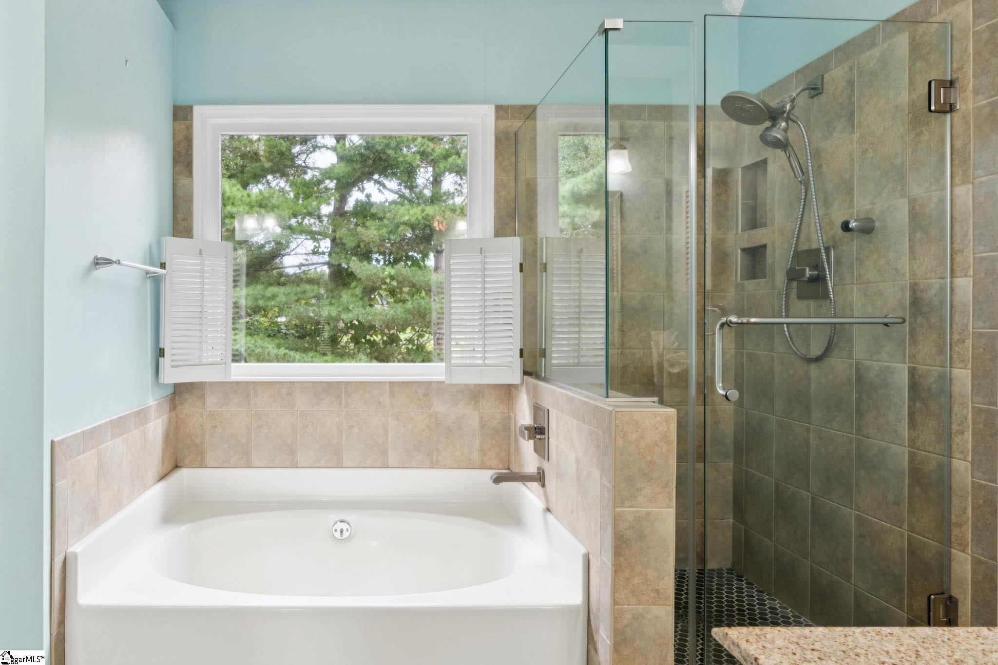 12 Horseman Lane Greenville, SC 29615