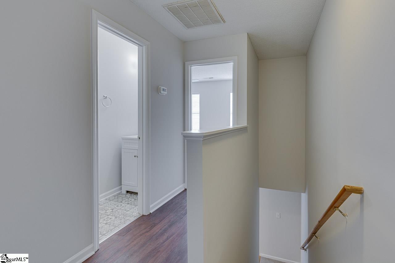 64 Hayfield Lane Greer, SC 29650