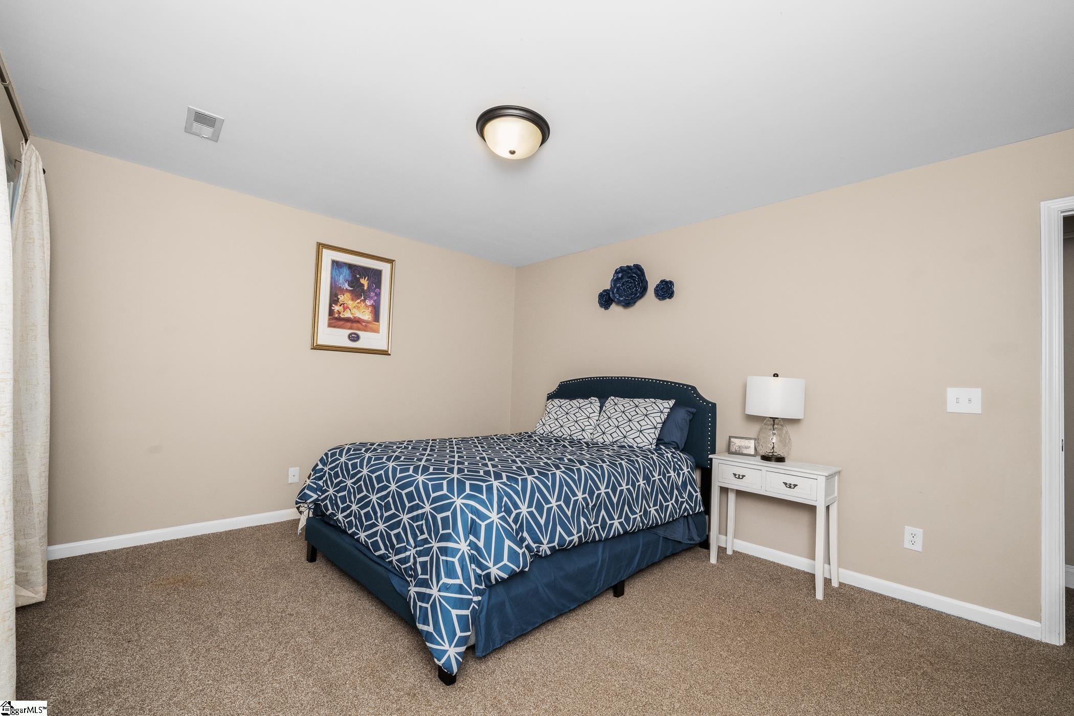 302 Whisper Walk Way Fountain Inn, SC 29644
