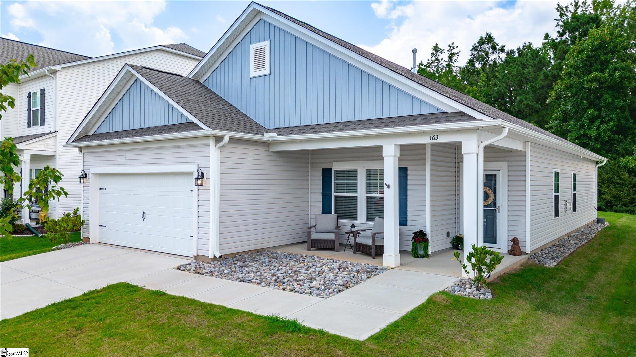 163 Strongridge Trail Simpsonville, SC 29681