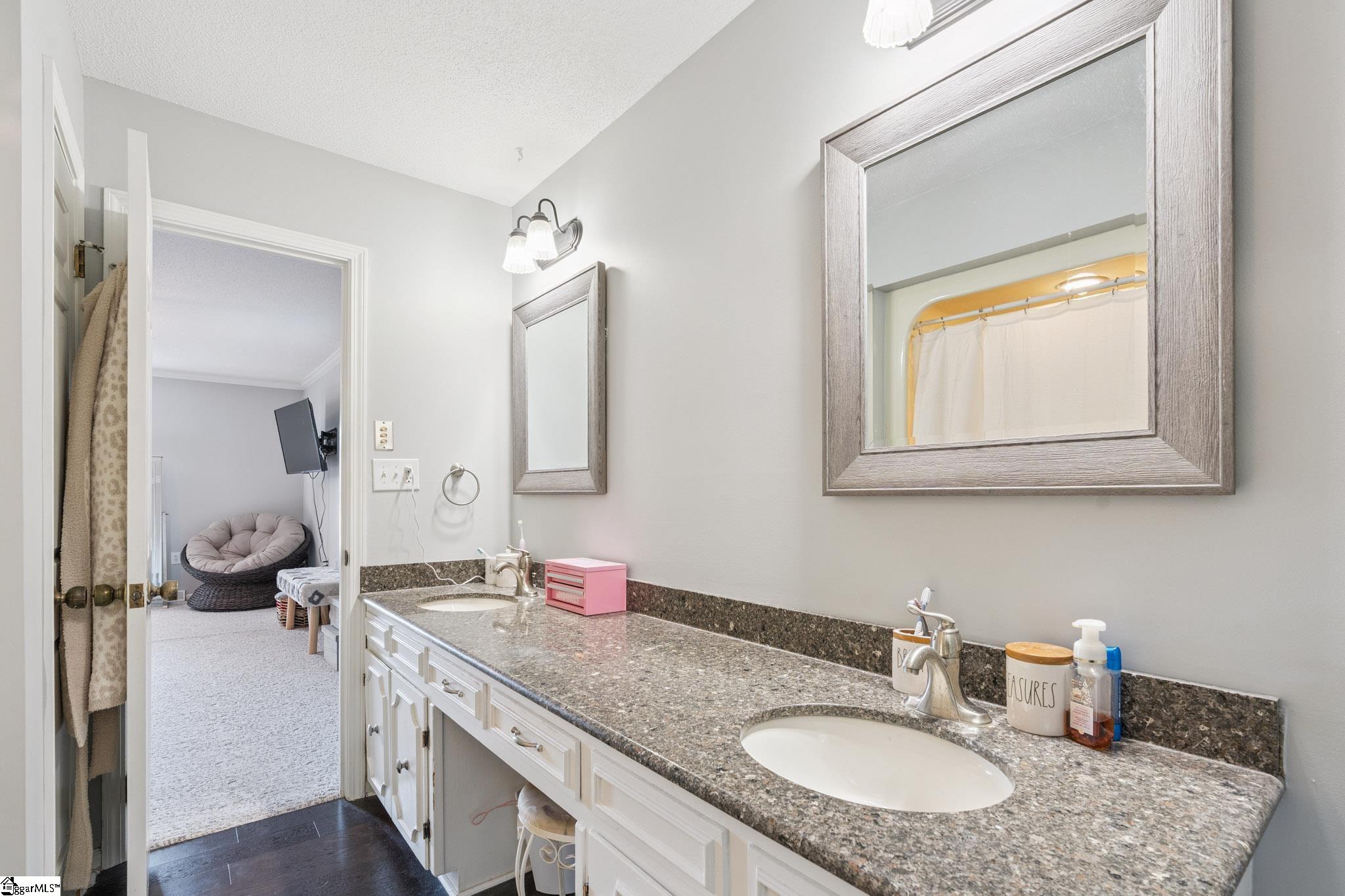 210 Wren School Road Piedmont, SC 29673