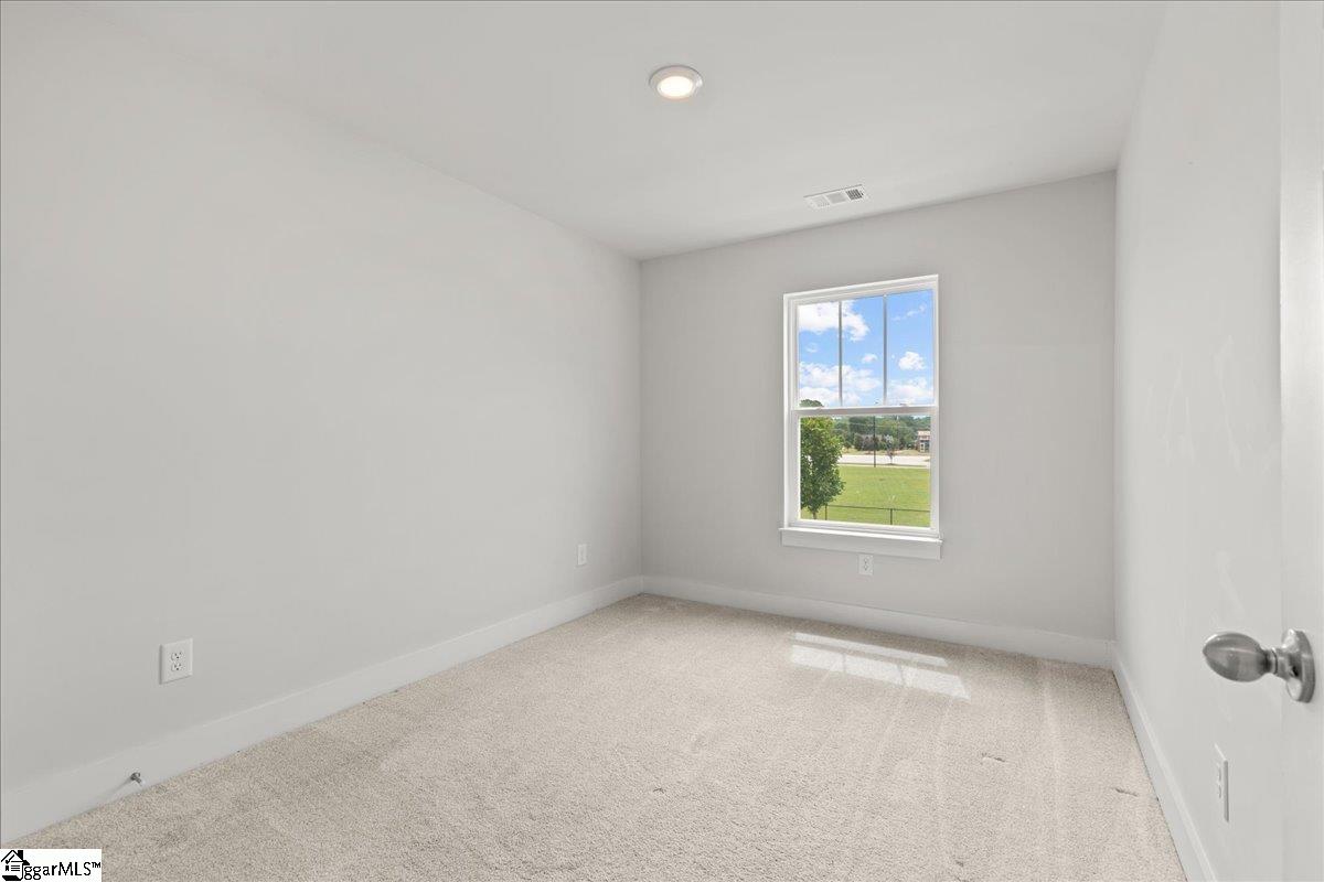 181 Dalmatian Drive Spartanburg, SC 29307