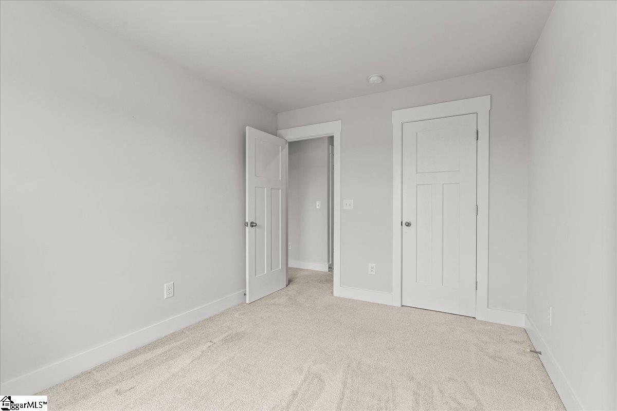 181 Dalmatian Drive Spartanburg, SC 29307