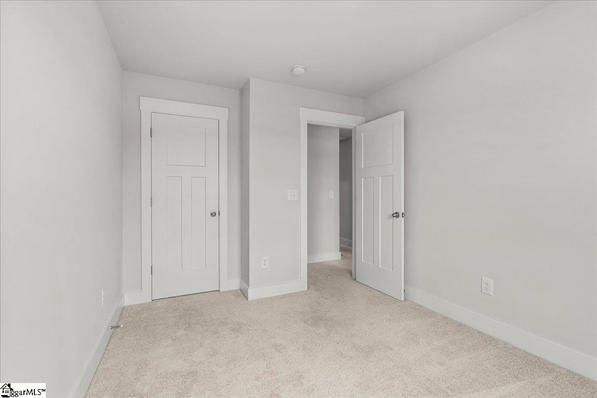 181 Dalmatian Drive Spartanburg, SC 29307