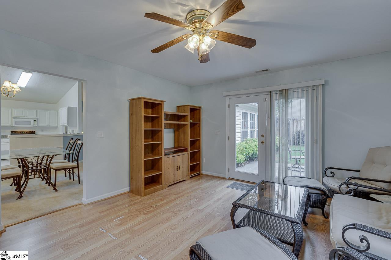 3 Redriff Way Simpsonville, SC 29680
