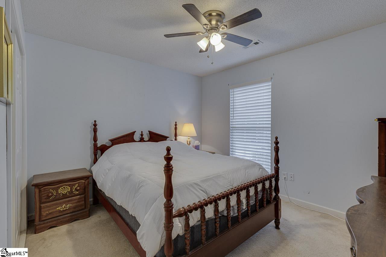 3 Redriff Way Simpsonville, SC 29680