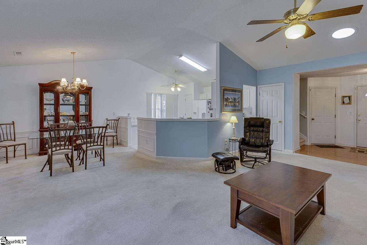 3 Redriff Way Simpsonville, SC 29680