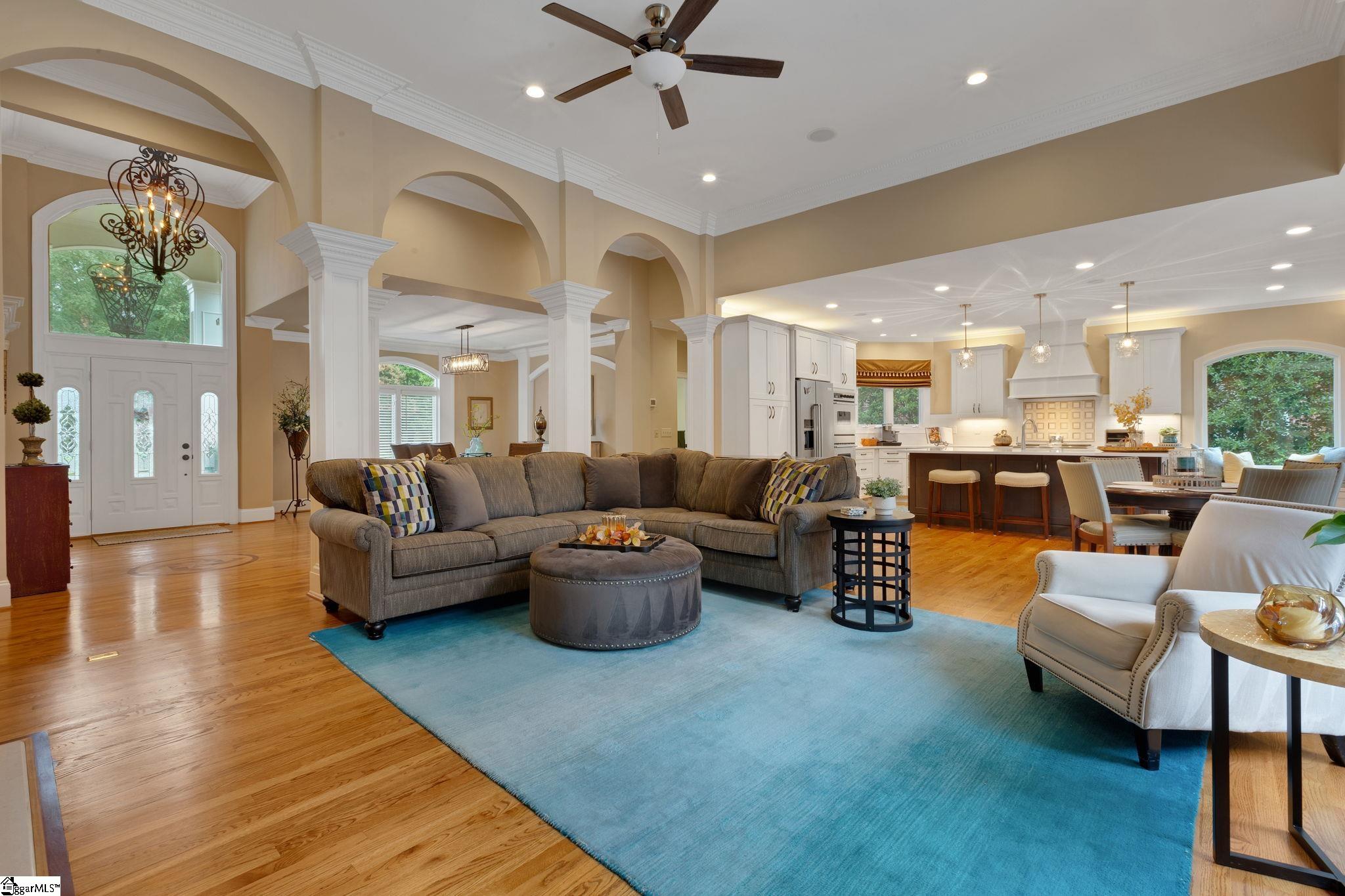 416 Kingsgate Court Simpsonville, SC 29681
