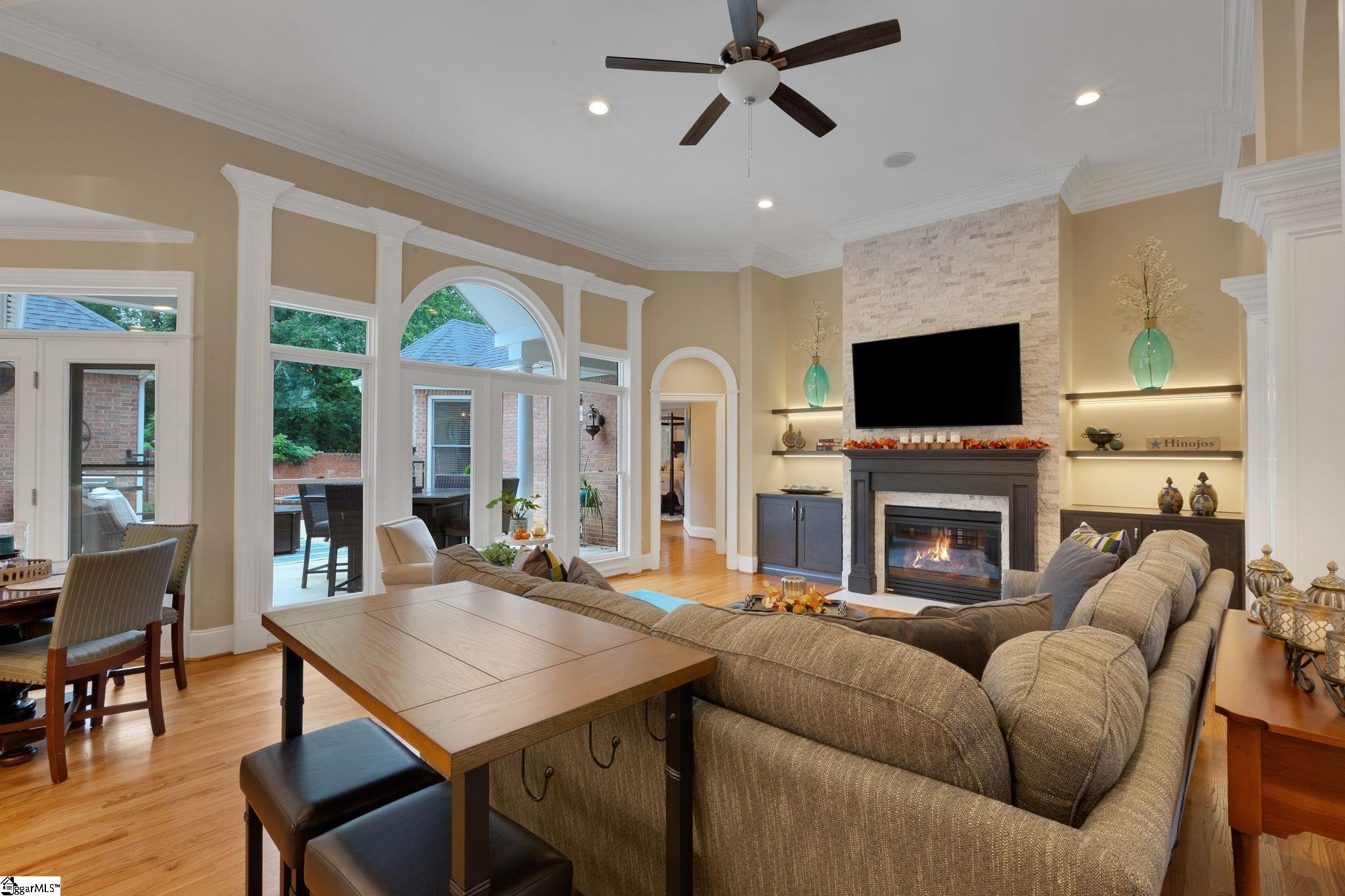 416 Kingsgate Court Simpsonville, SC 29681