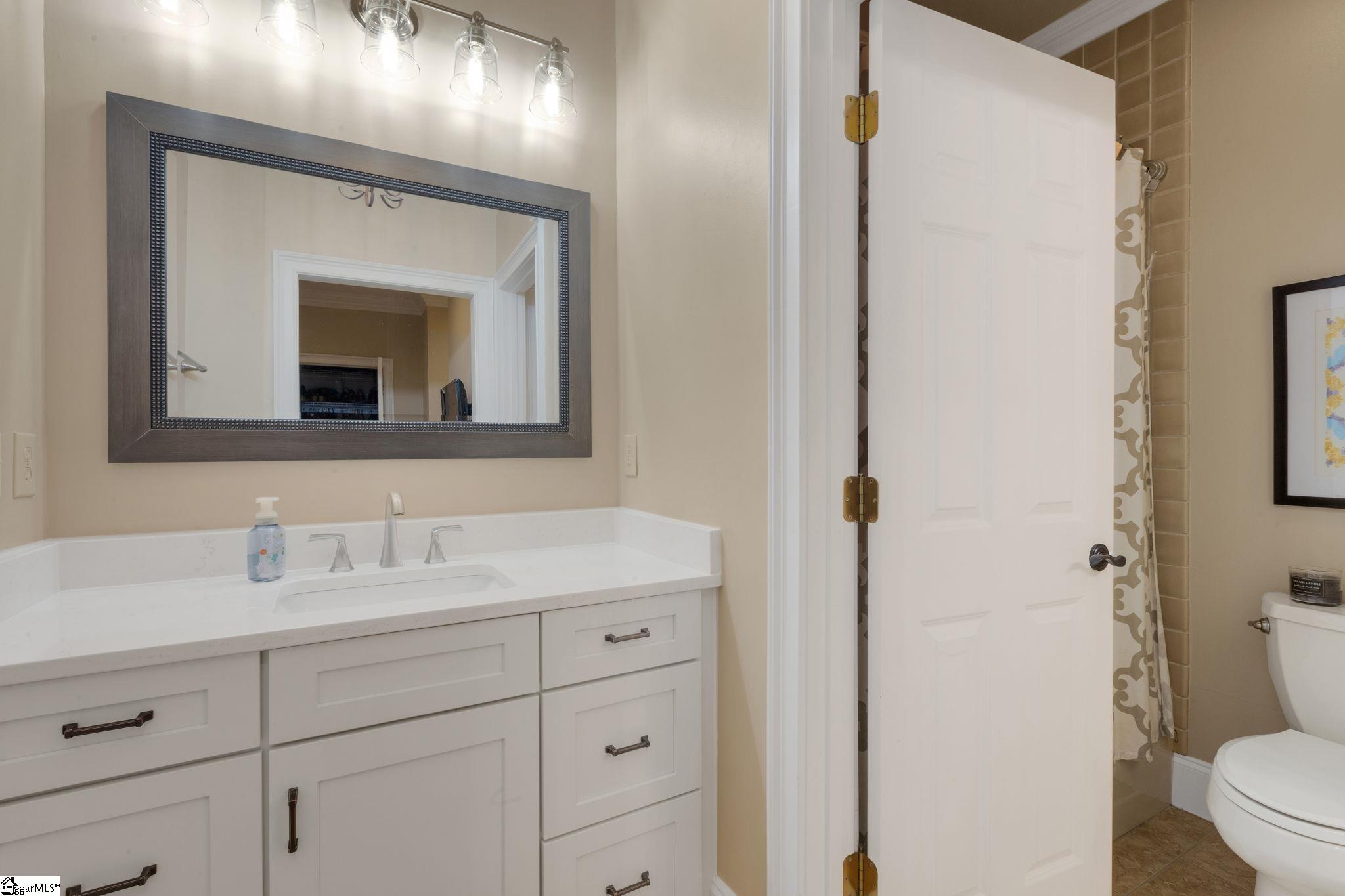 416 Kingsgate Court Simpsonville, SC 29681