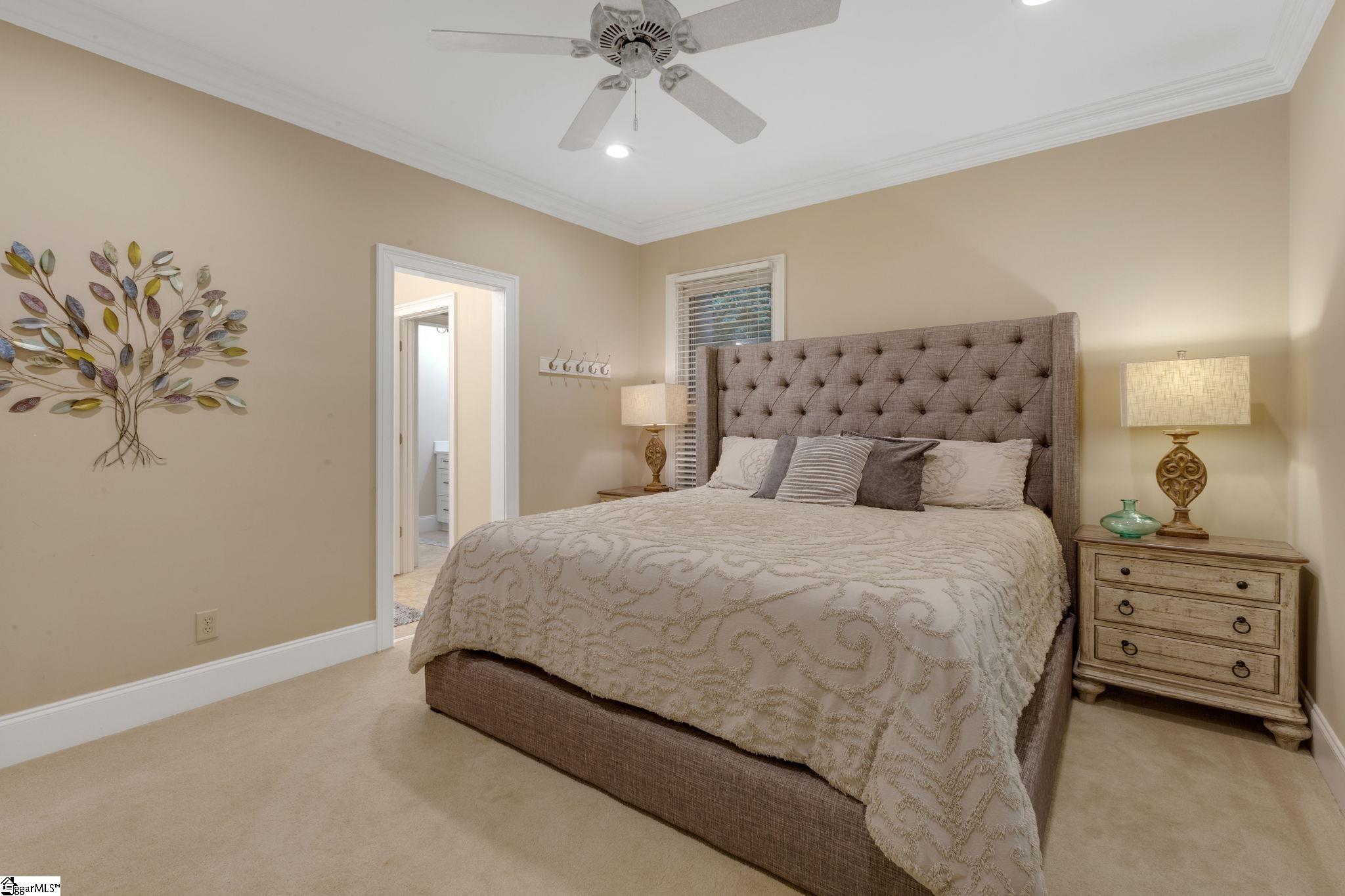 416 Kingsgate Court Simpsonville, SC 29681