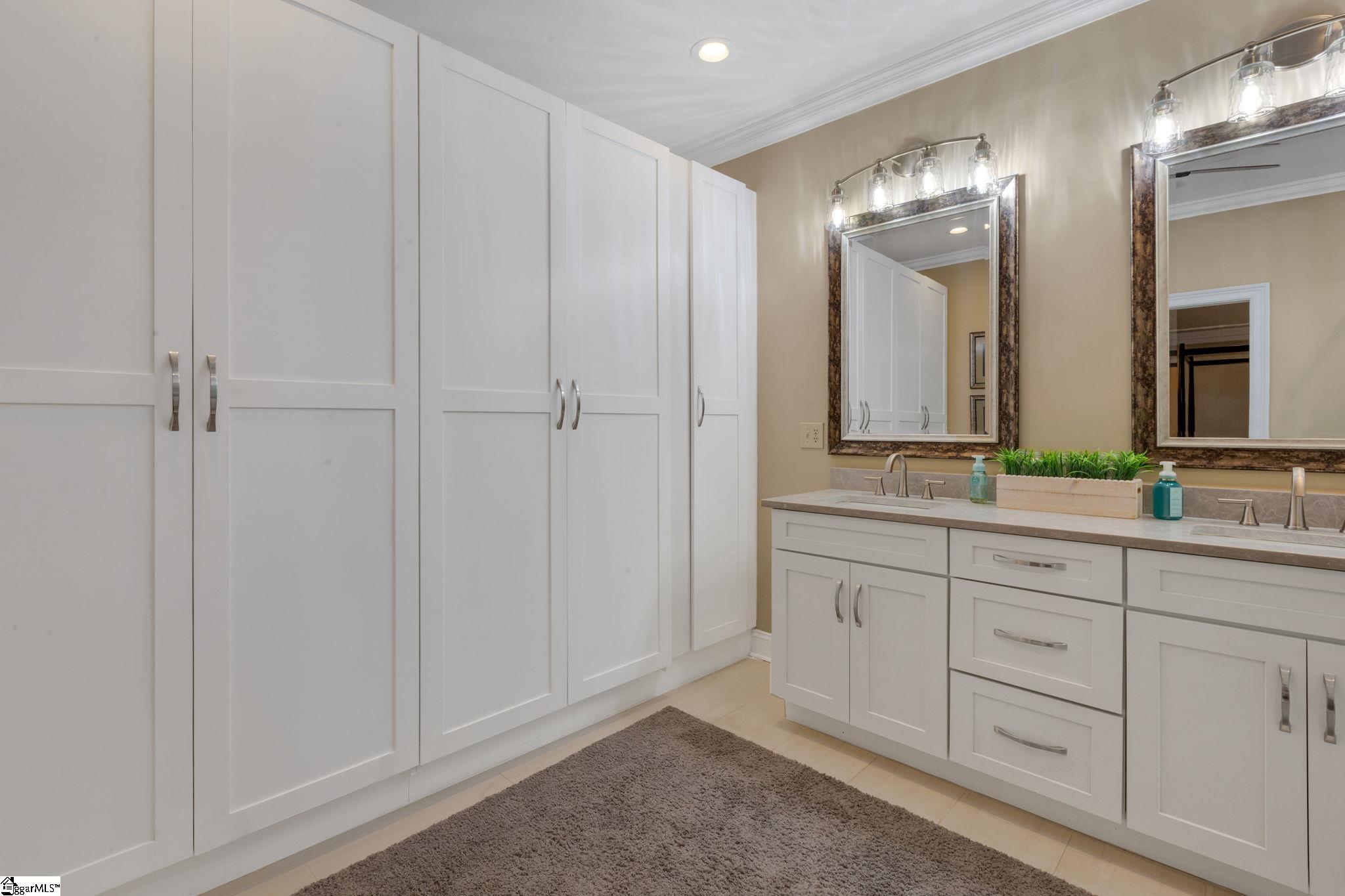 416 Kingsgate Court Simpsonville, SC 29681