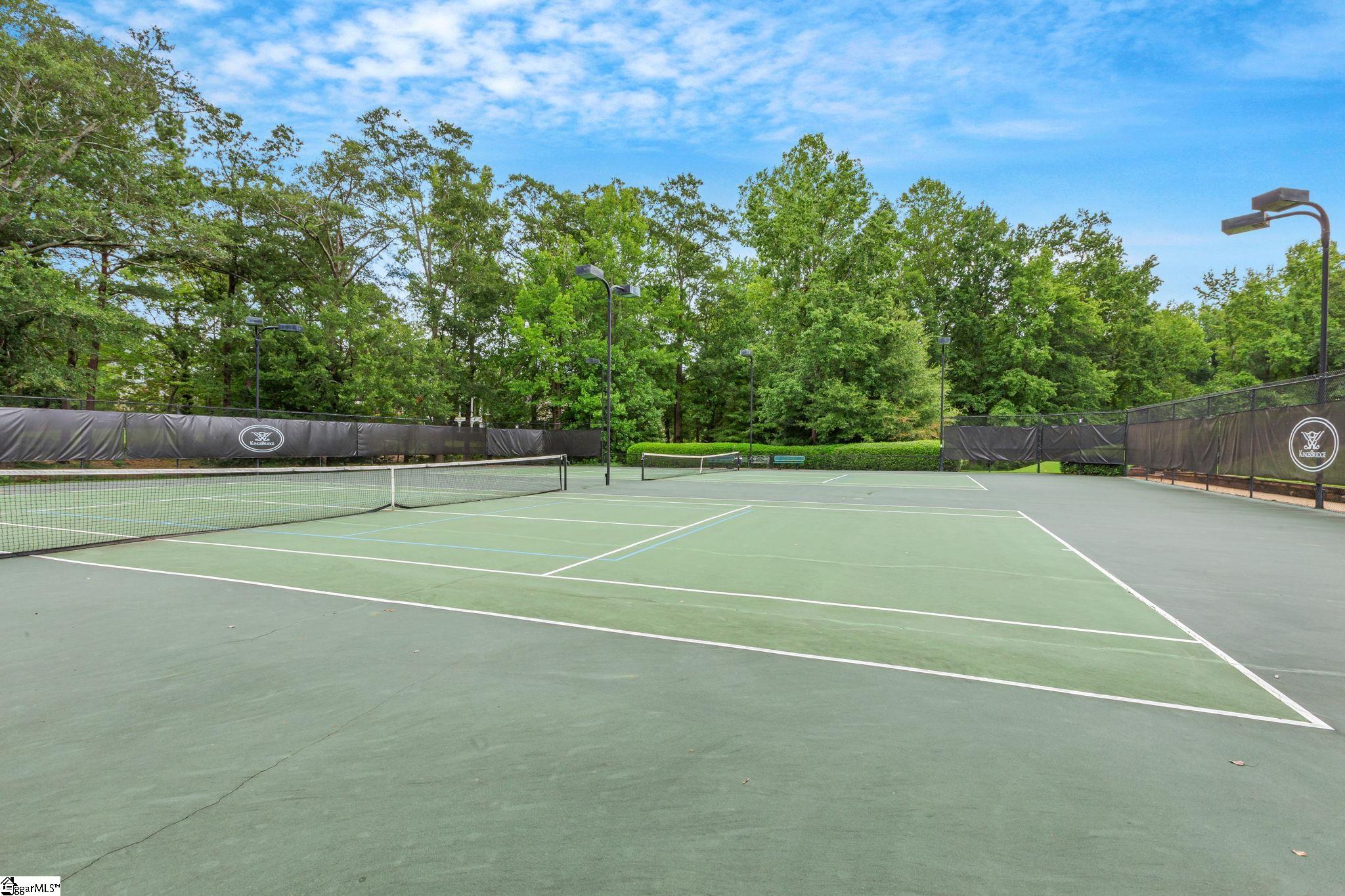 416 Kingsgate Court Simpsonville, SC 29681