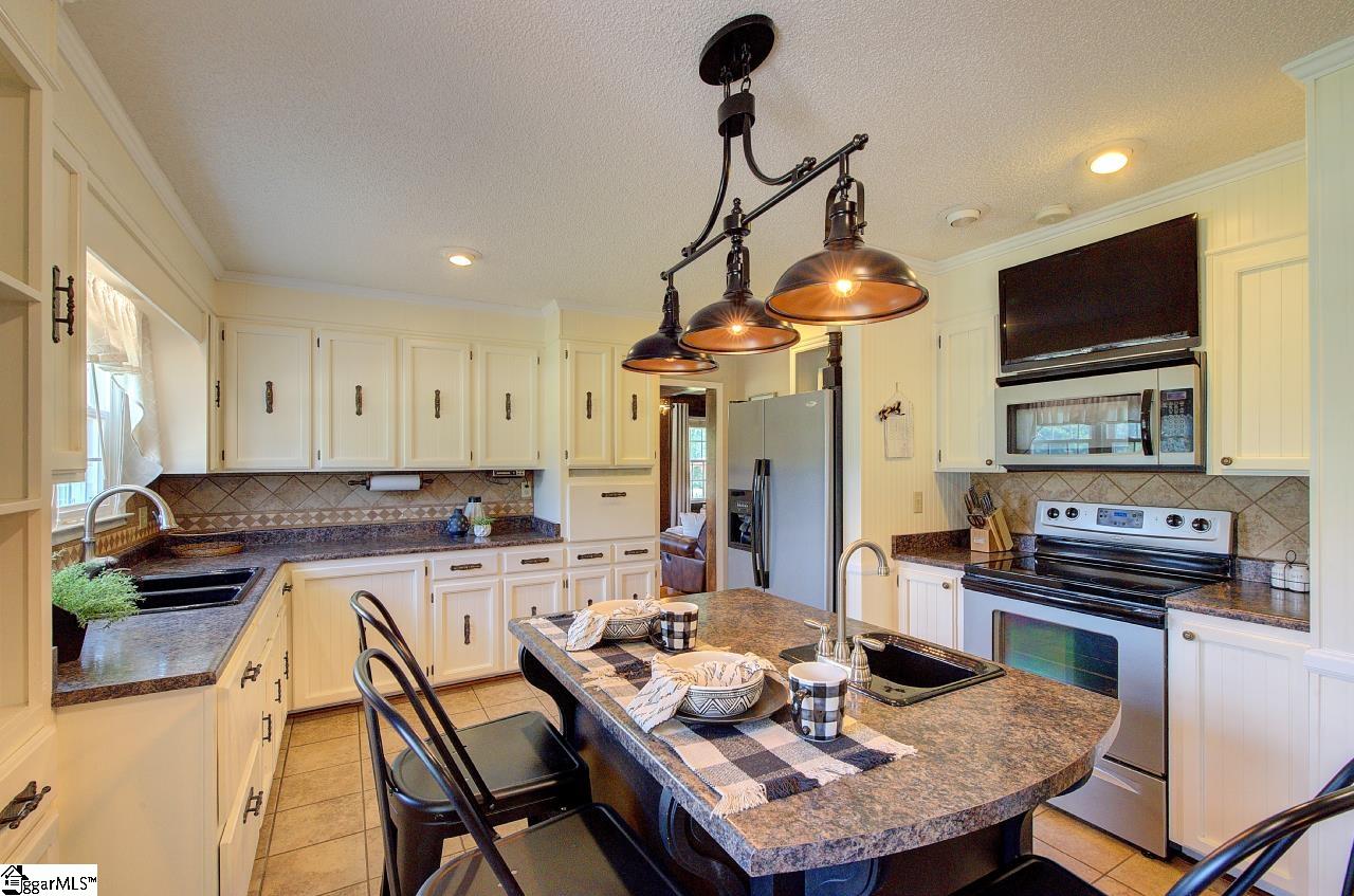 230 Sharon Church Road Greer, SC 29651
