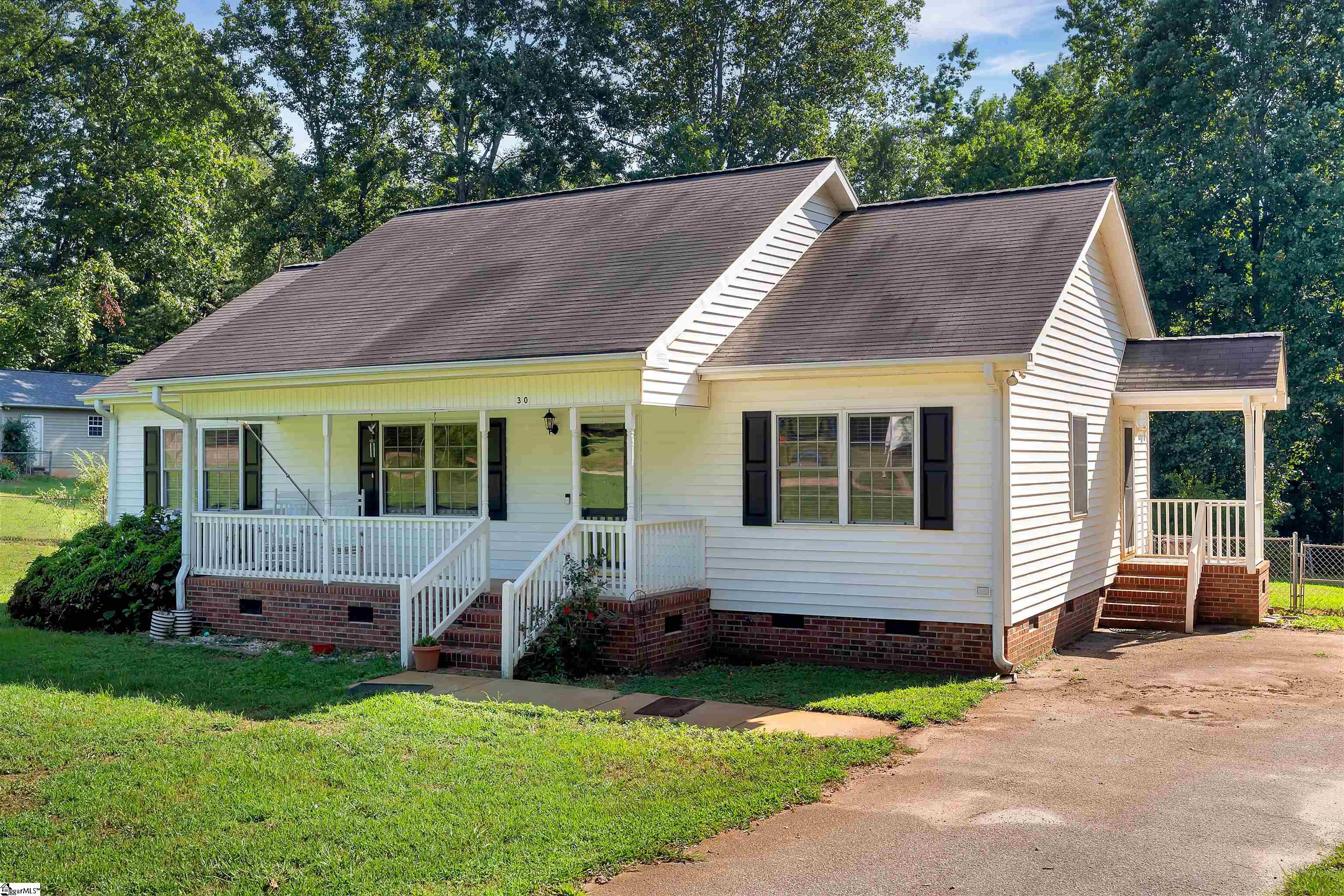 30 Hunt Street Travelers Rest, SC 29690