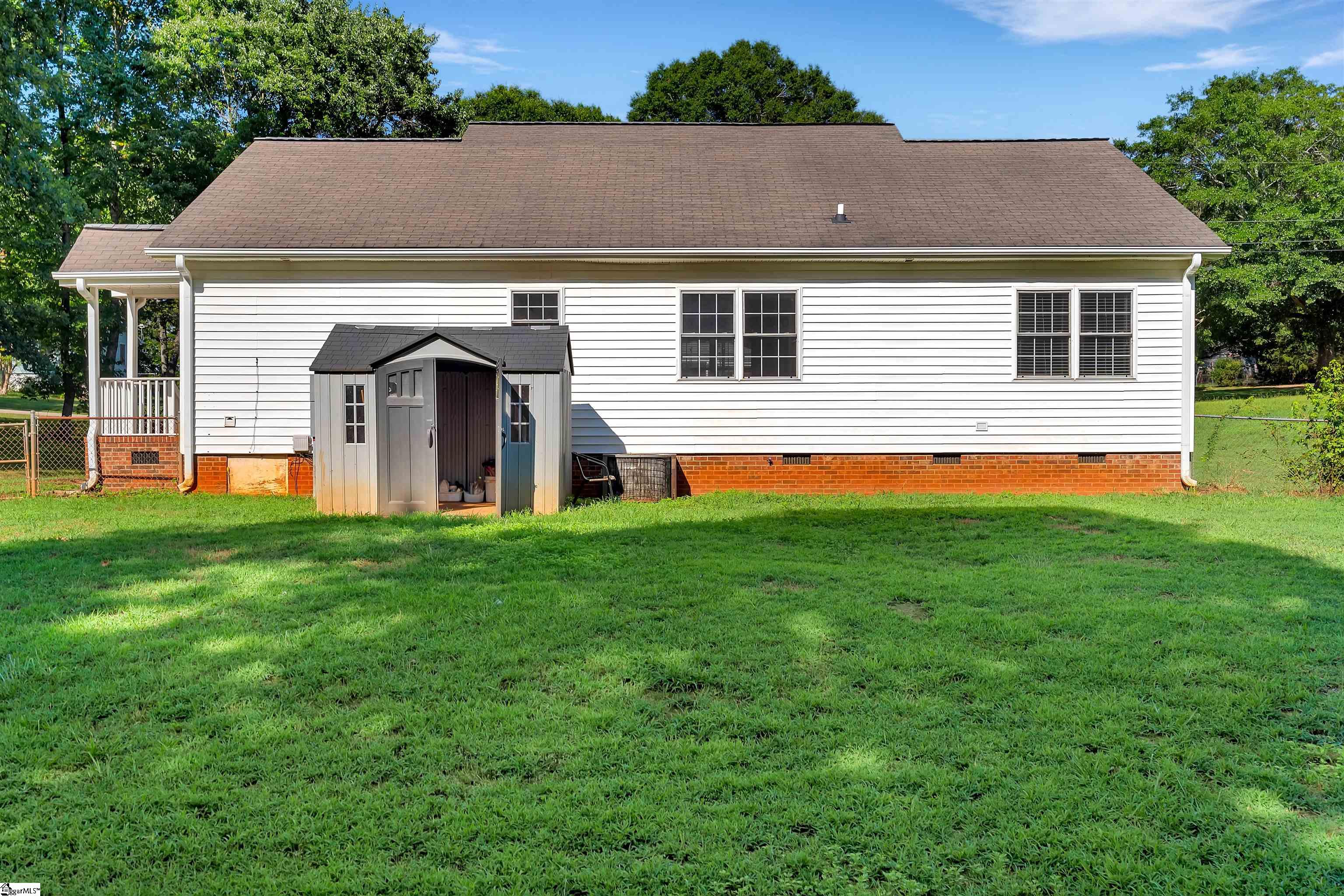 30 Hunt Street Travelers Rest, SC 29690
