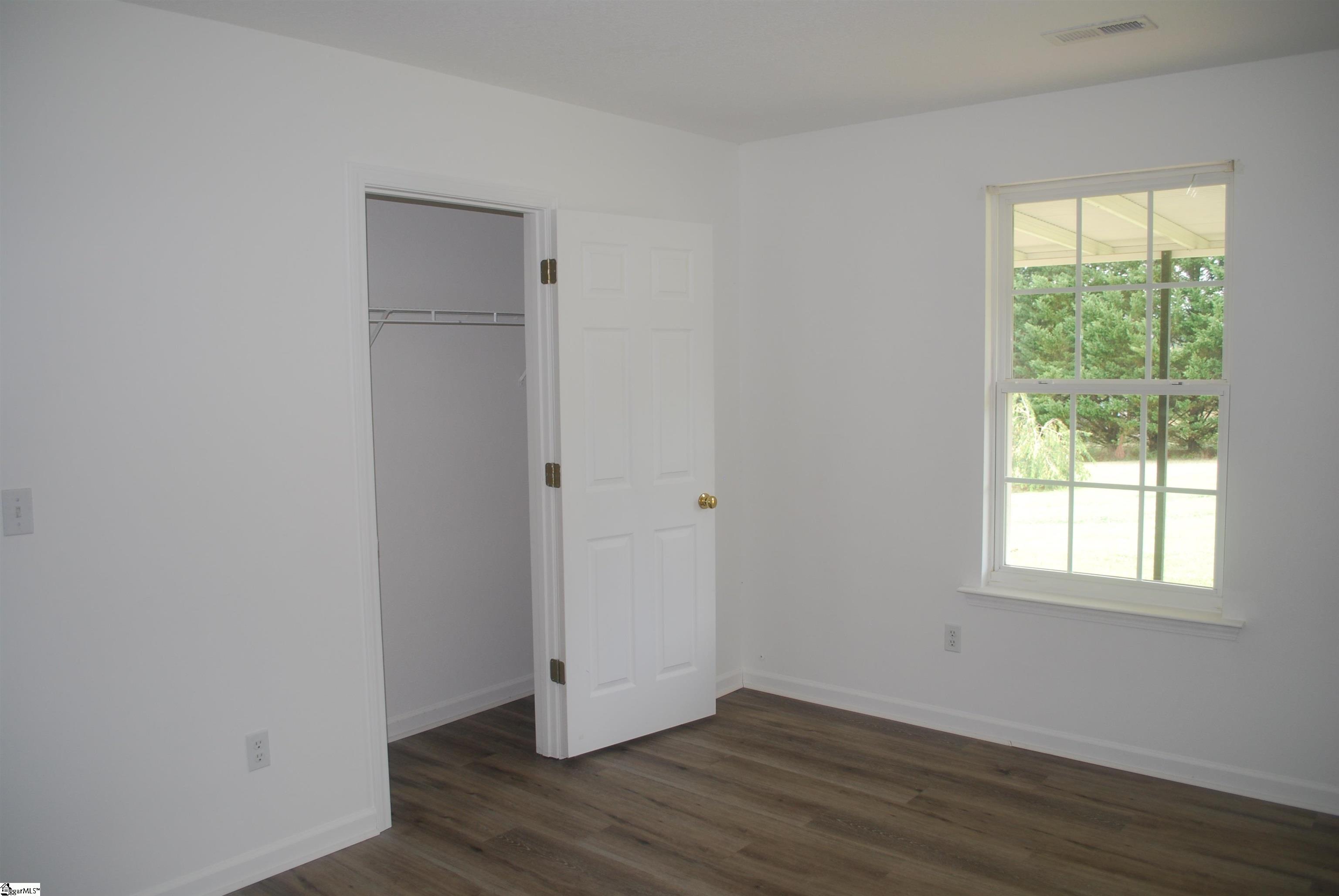437 Roe Road Greenville, SC 29611