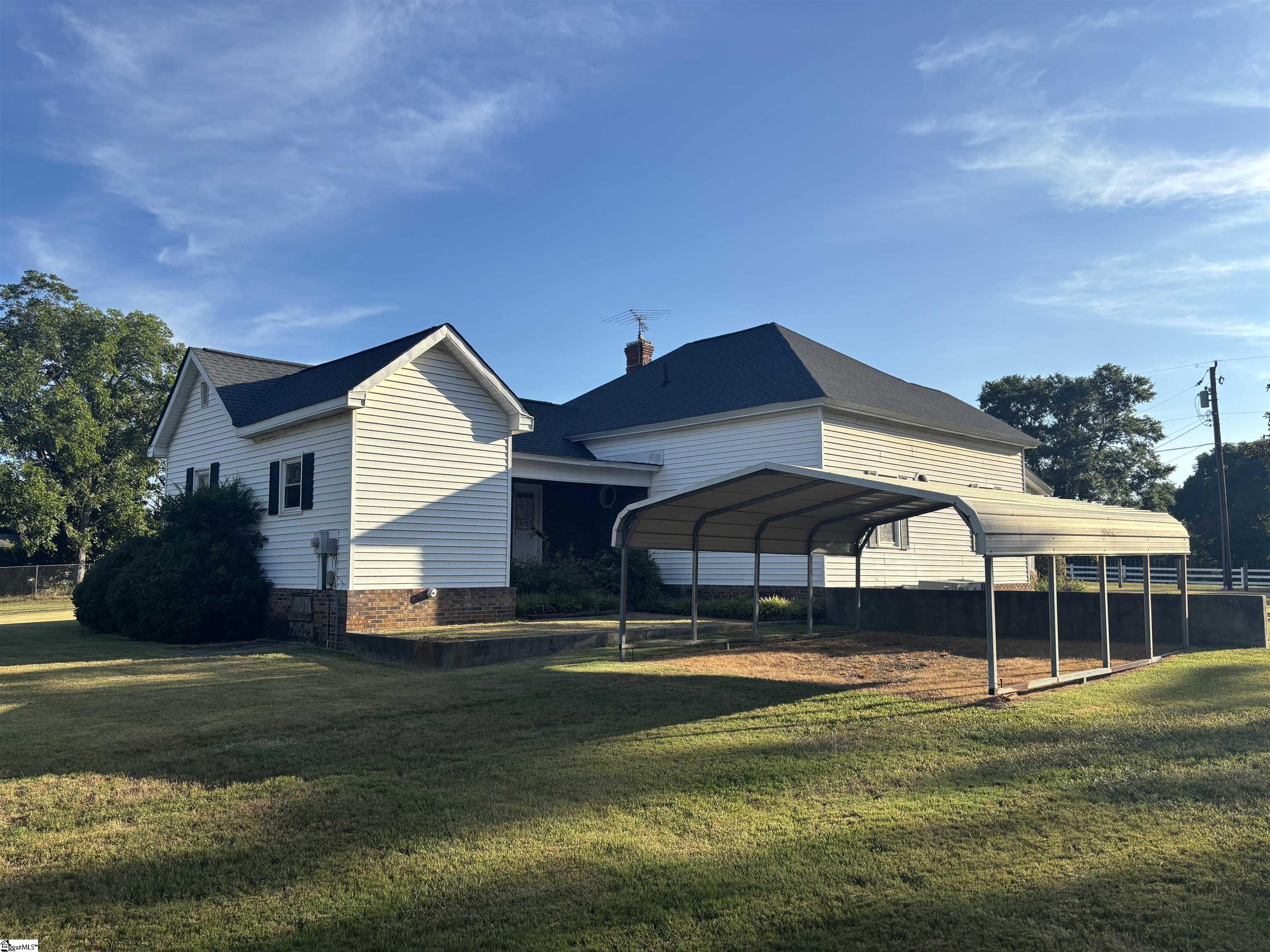 1609 Holiday Dam Road Belton, SC 29627