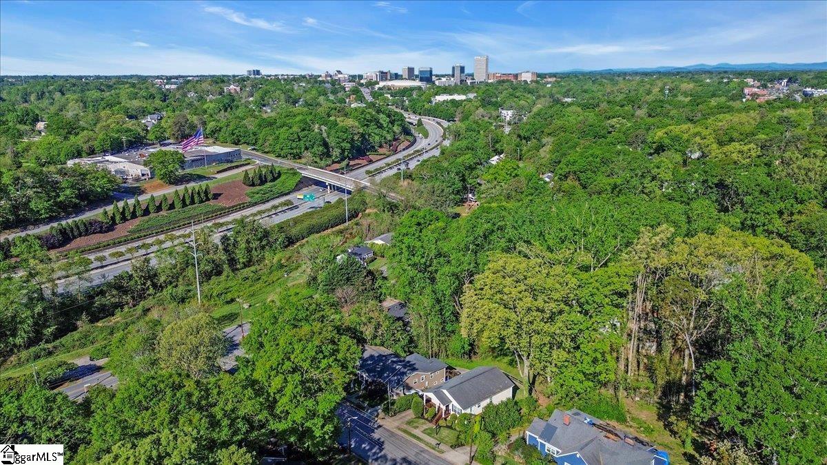 318 Briarcliff Drive Greenville, SC 29607
