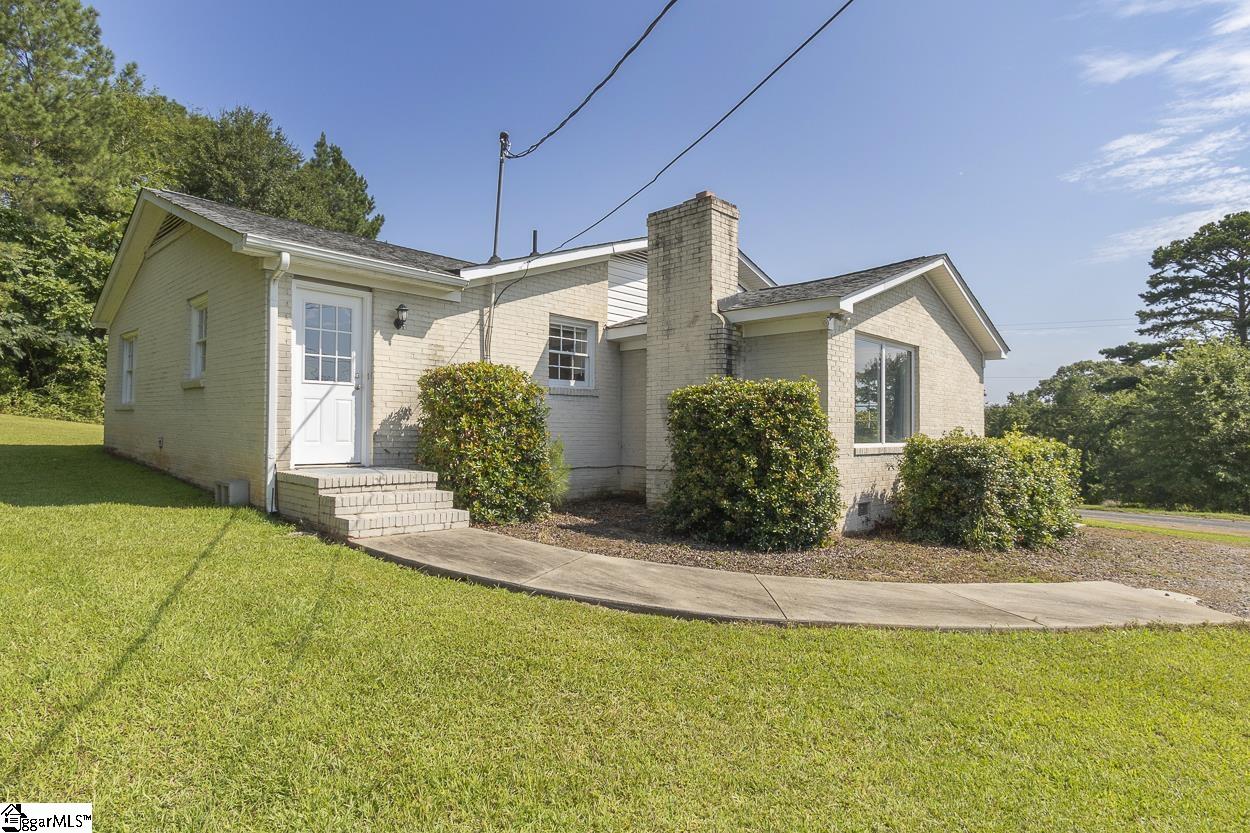 400 Tripp Road Piedmont, SC 29673