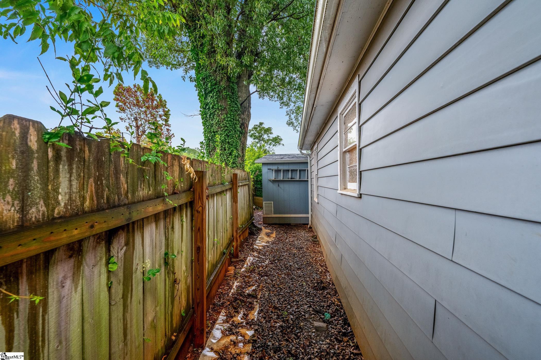 11 Elrod Street Greenville, SC 29609