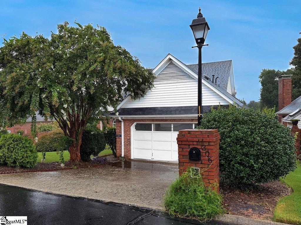 306 Greenview Circle Greenville, SC 29609