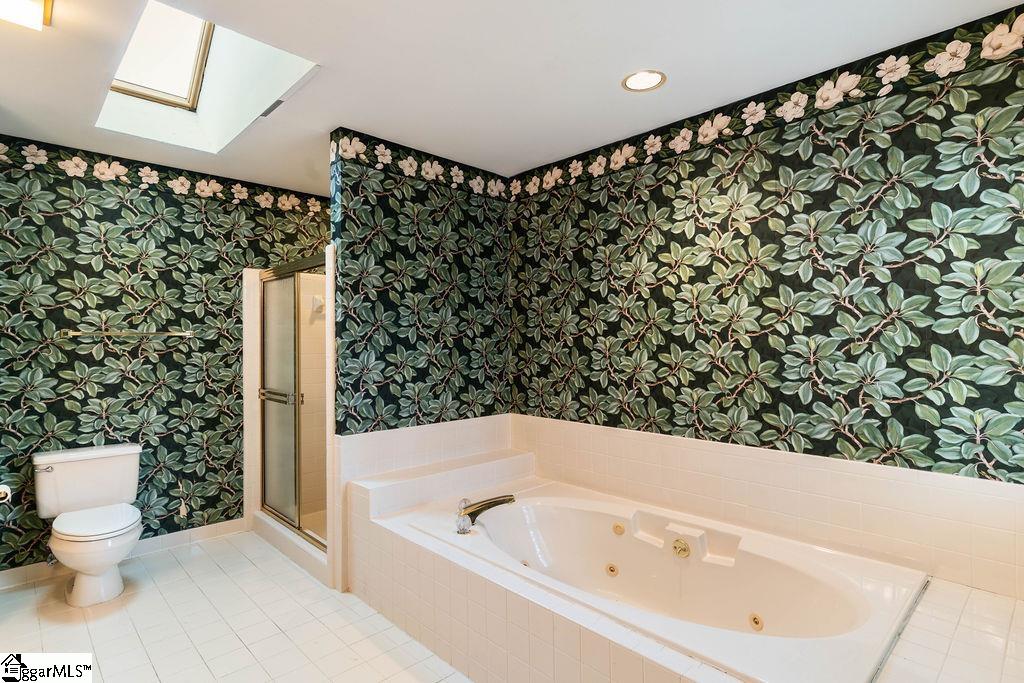 306 Greenview Circle Greenville, SC 29609