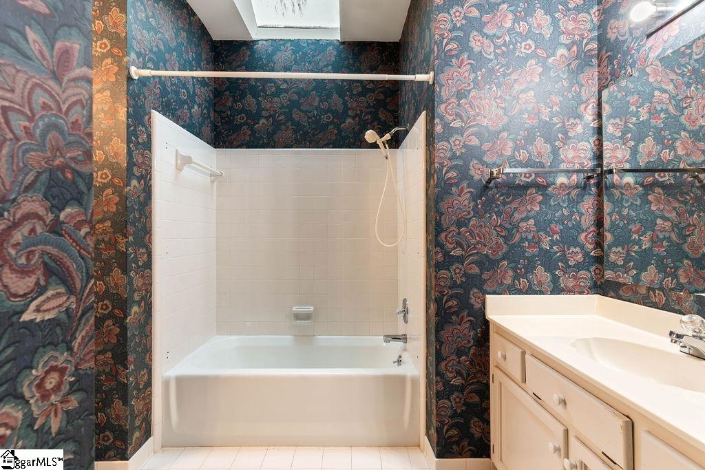 306 Greenview Circle Greenville, SC 29609