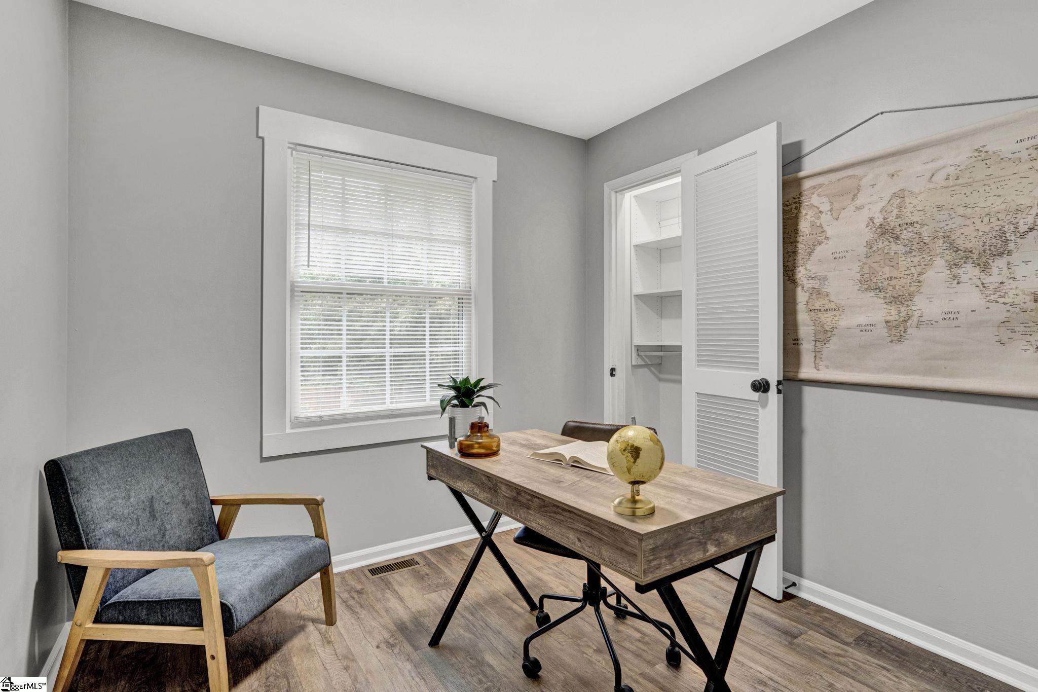 102 Harmony Drive Spartanburg, SC 29301-5728