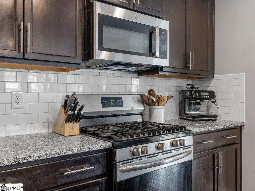 938 Deepwood Court Boiling Springs, SC 29316