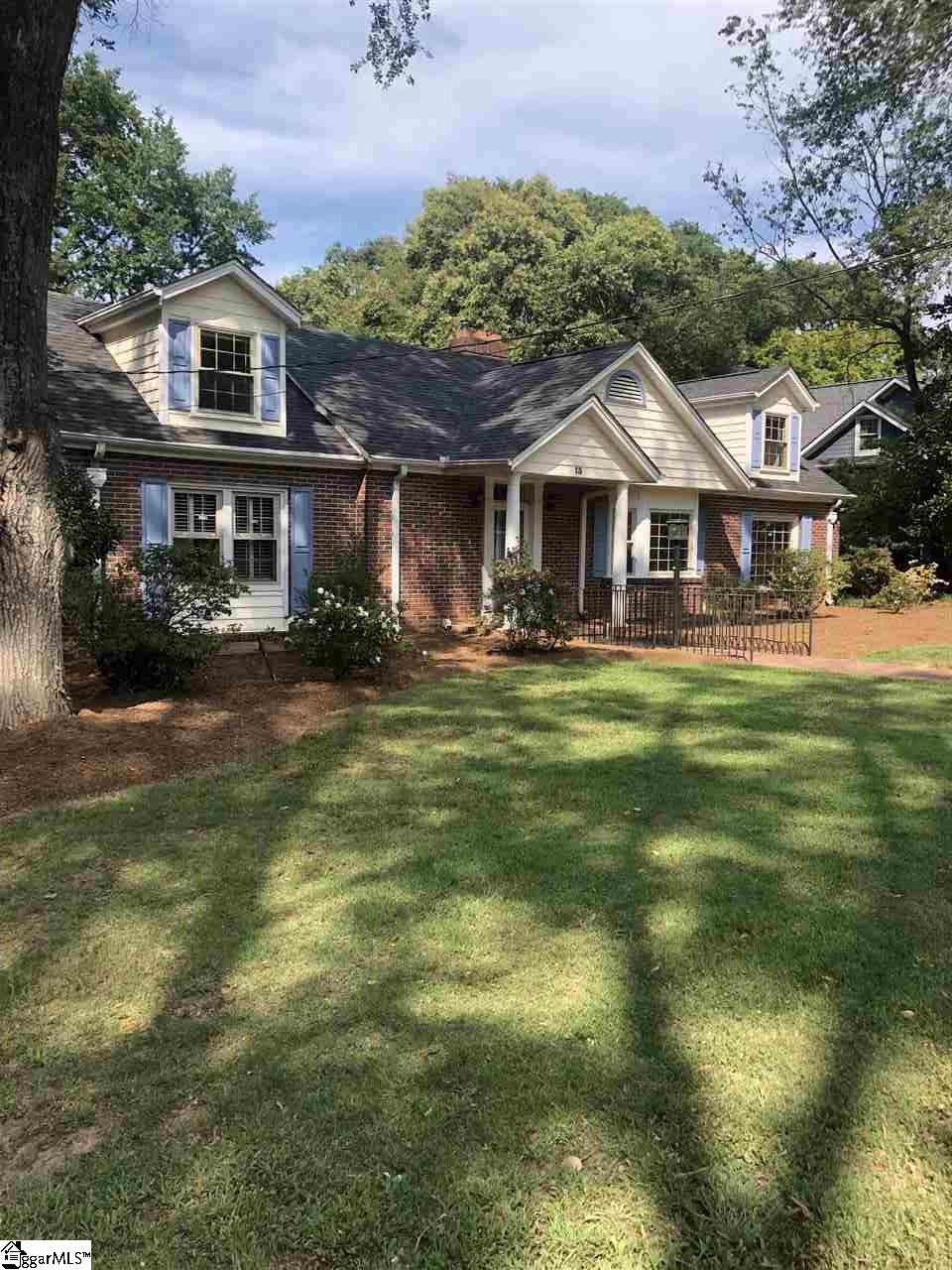 13 Victory Avenue Greenville, SC 29601