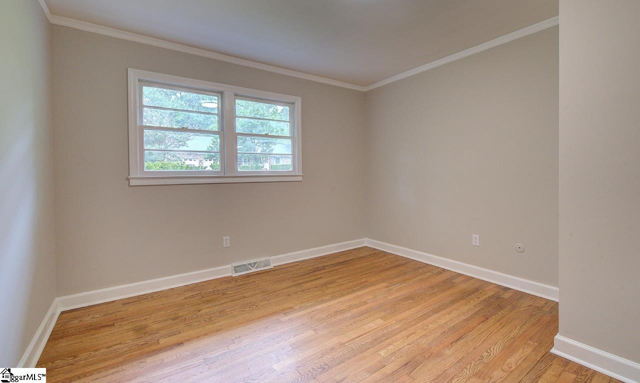 4 Lynn Drive Taylors, SC 29687