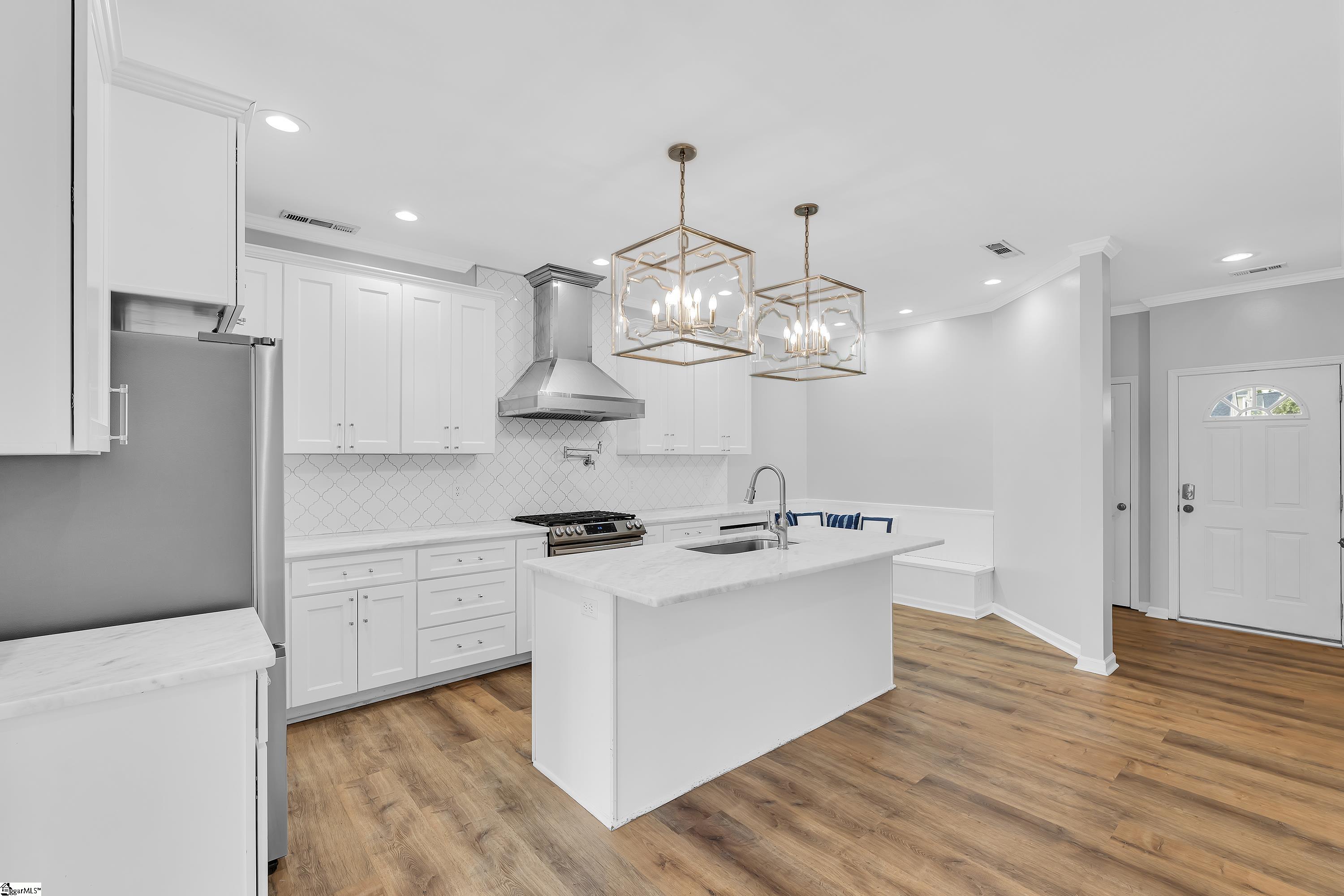 110 Nobska Light Court Simpsonville, SC 29681