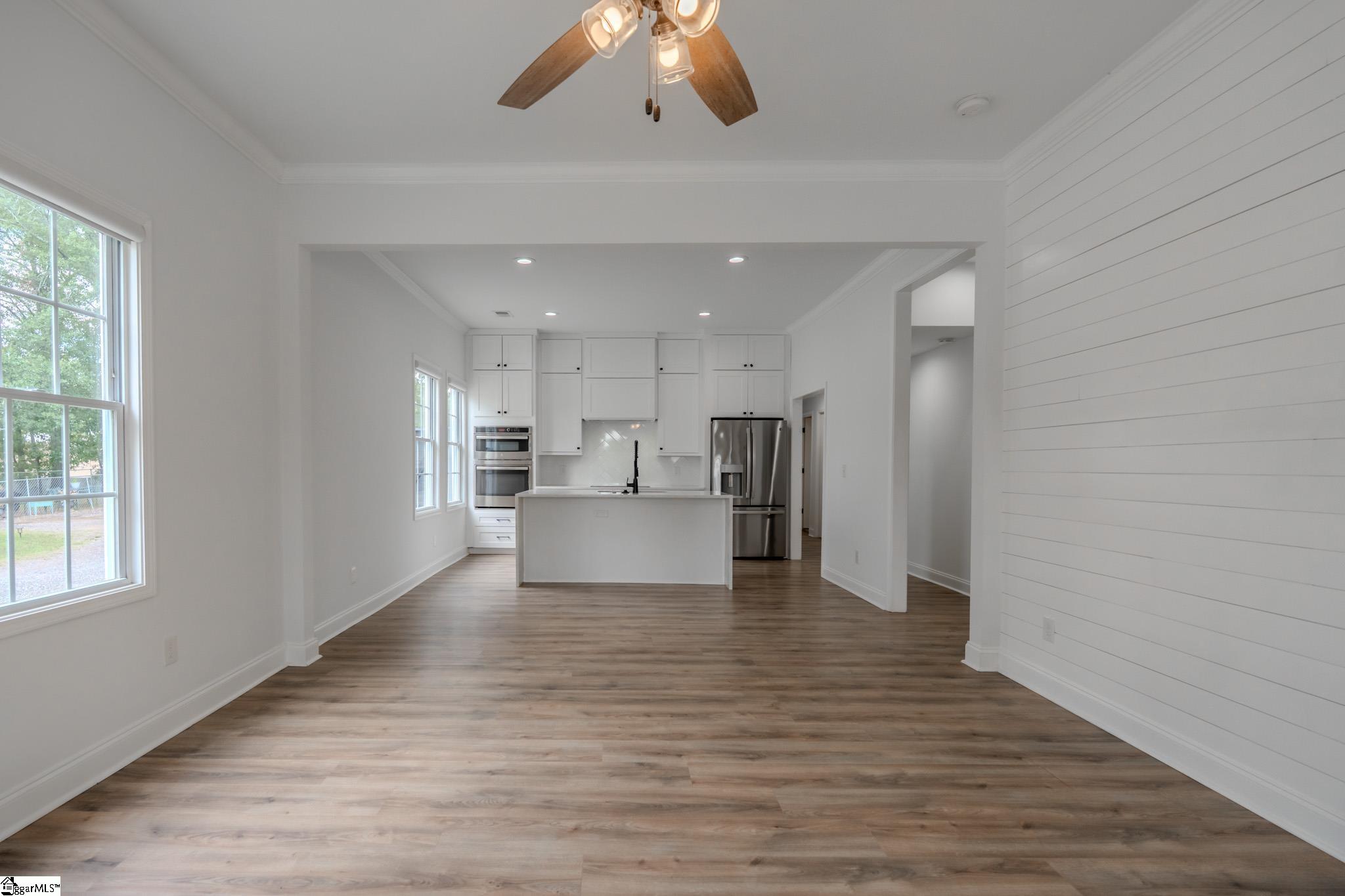 23 Old Augusta Road Greenville, SC 29605