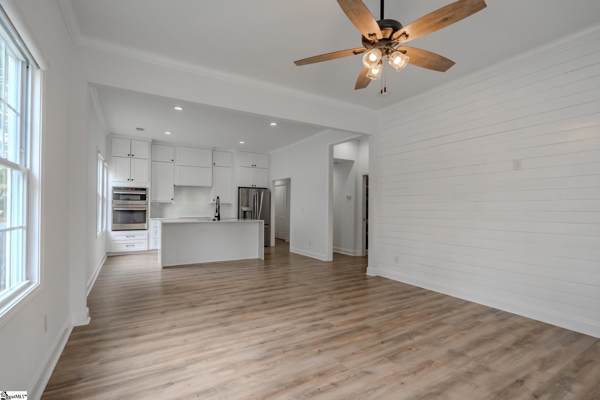 23 Old Augusta Road Greenville, SC 29605