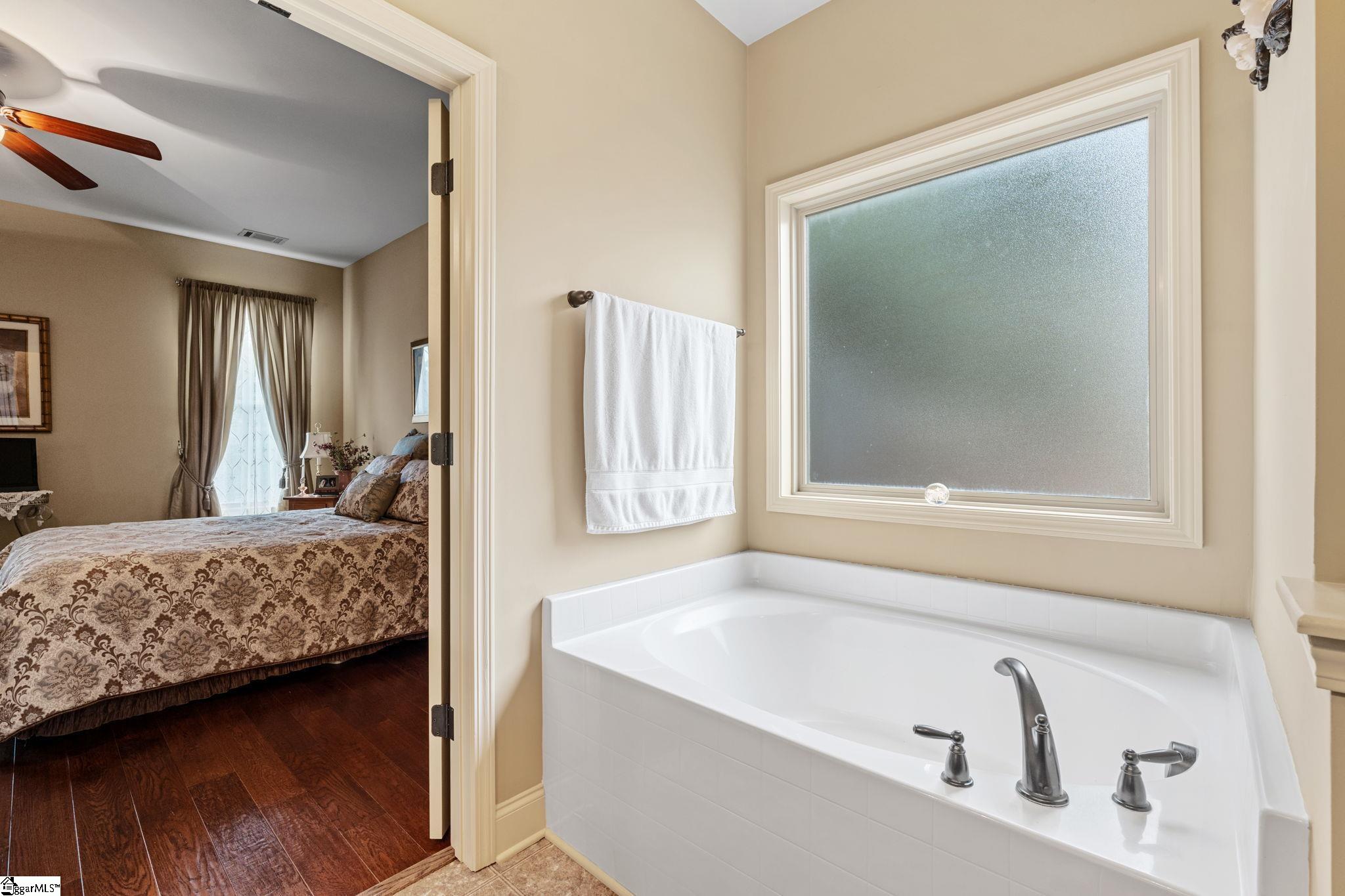 19 Barrier Way Greenville, SC 29607