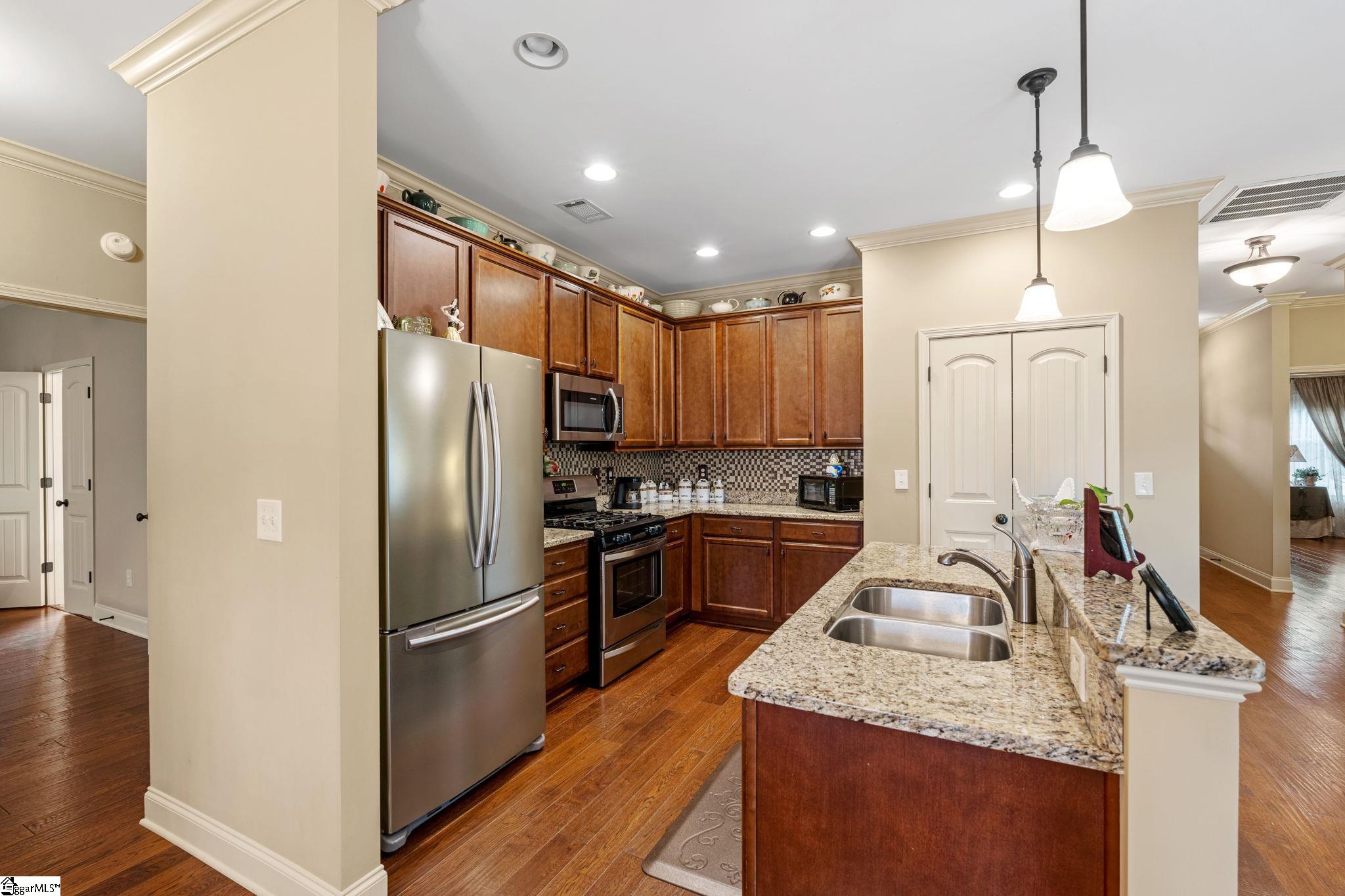 19 Barrier Way Greenville, SC 29607