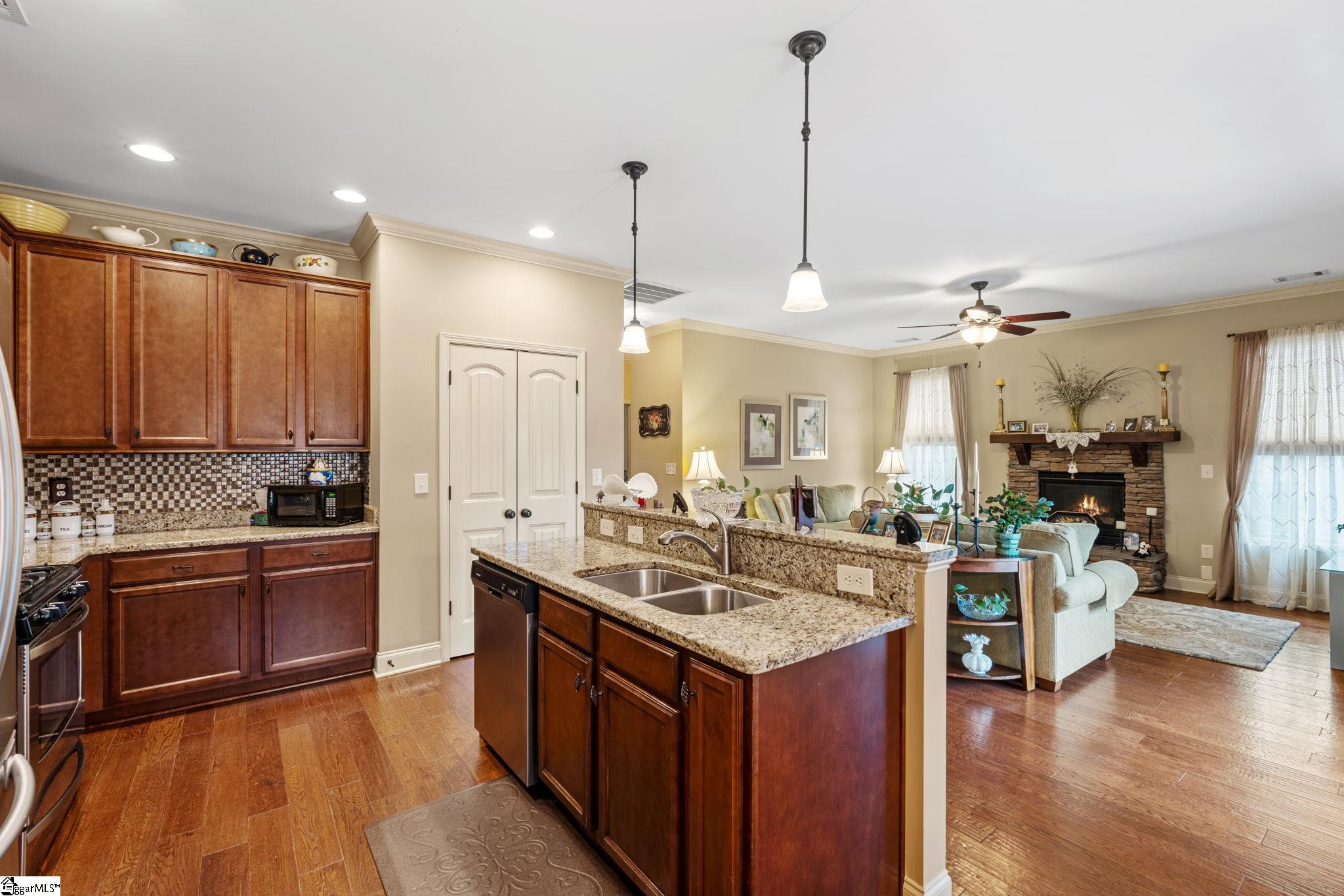 19 Barrier Way Greenville, SC 29607