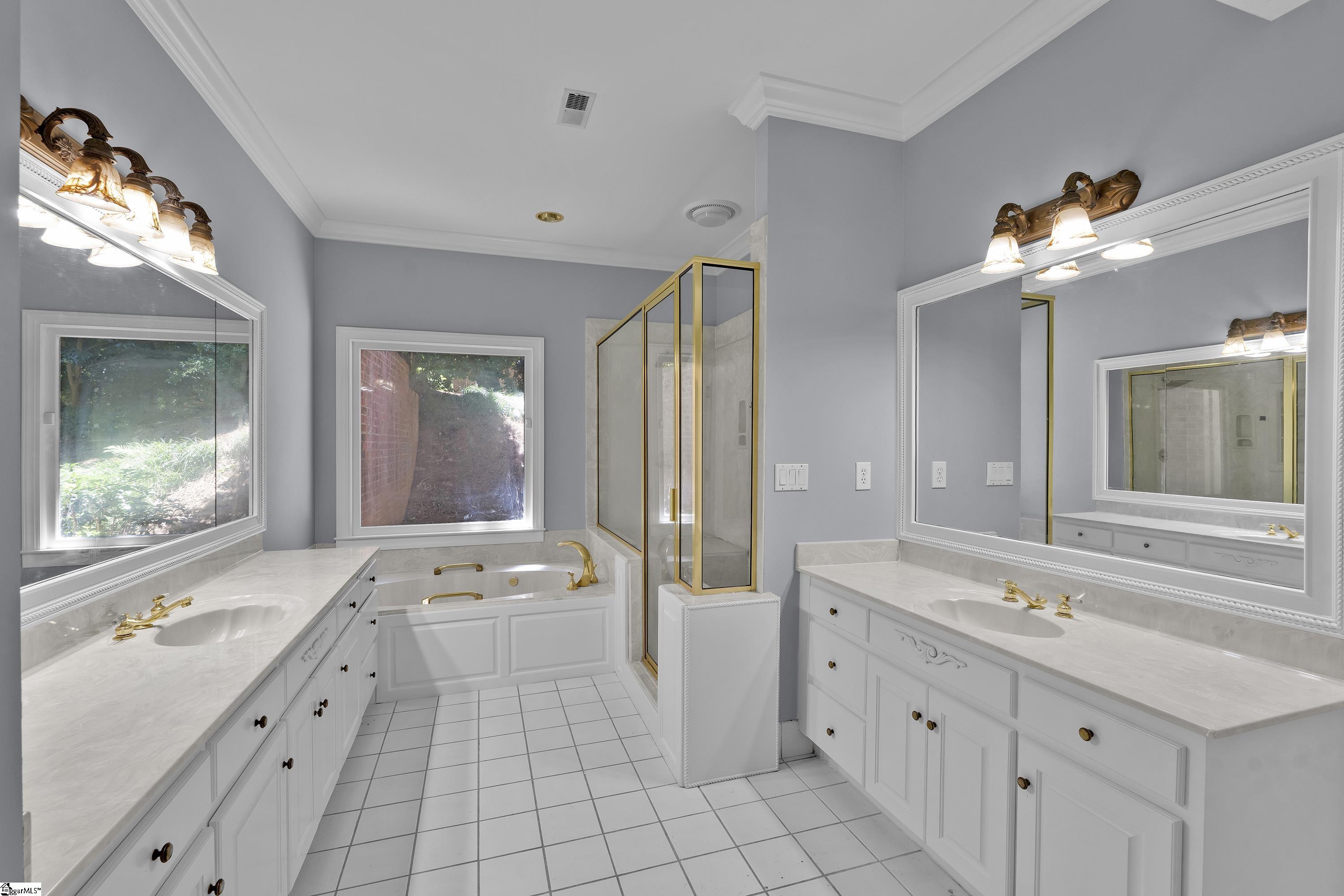 503 Spaulding Lake Drive Greenville, SC 29615