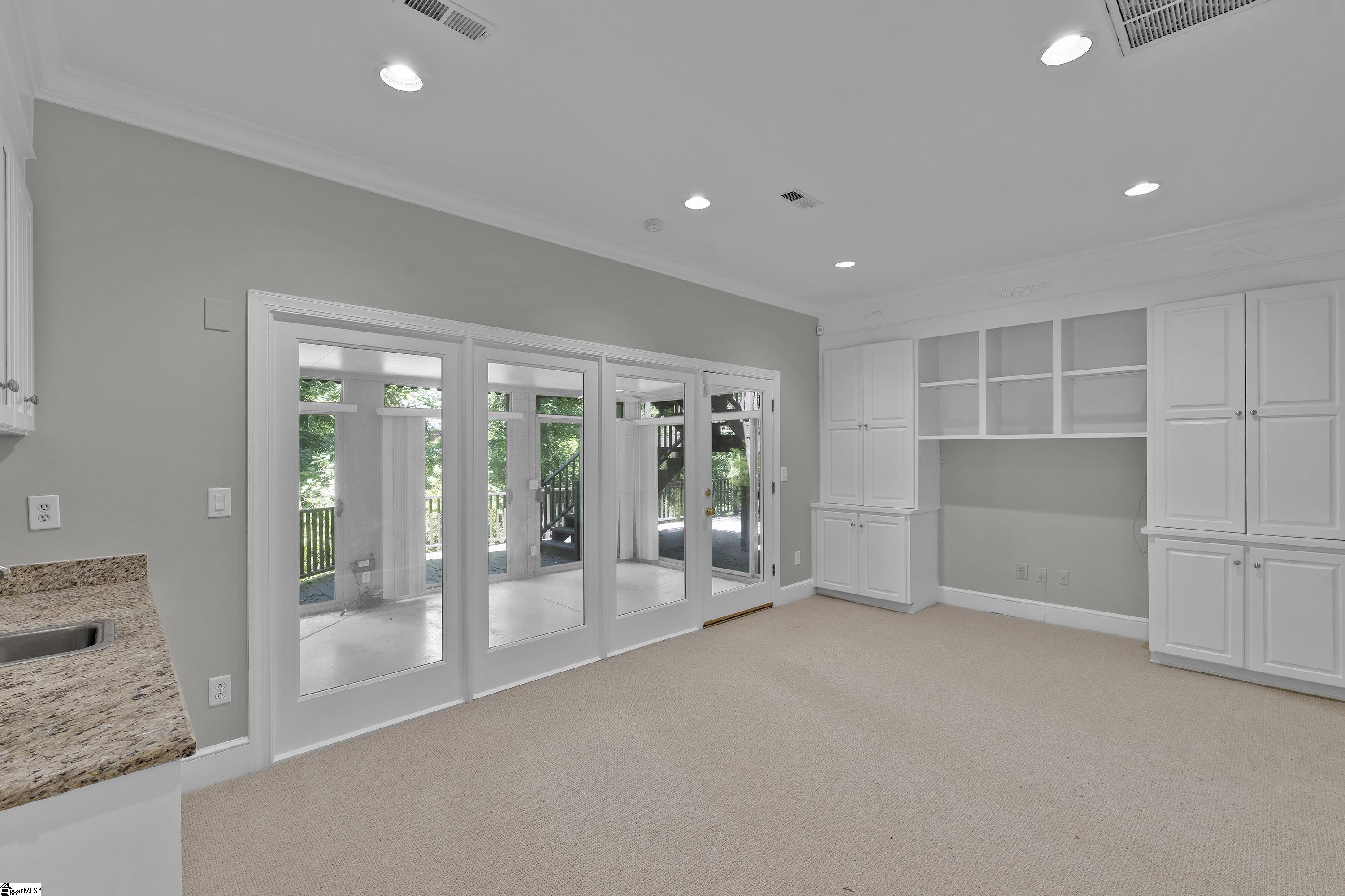 503 Spaulding Lake Drive Greenville, SC 29615