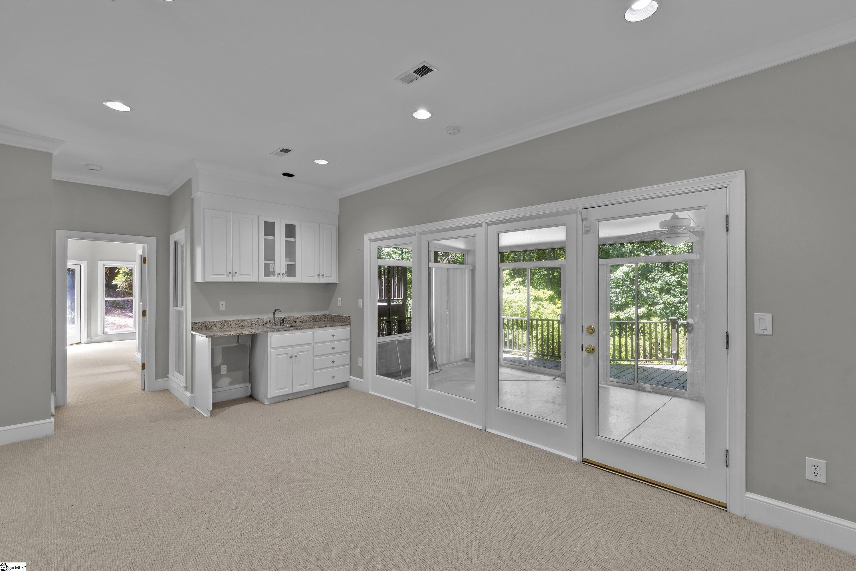 503 Spaulding Lake Drive Greenville, SC 29615