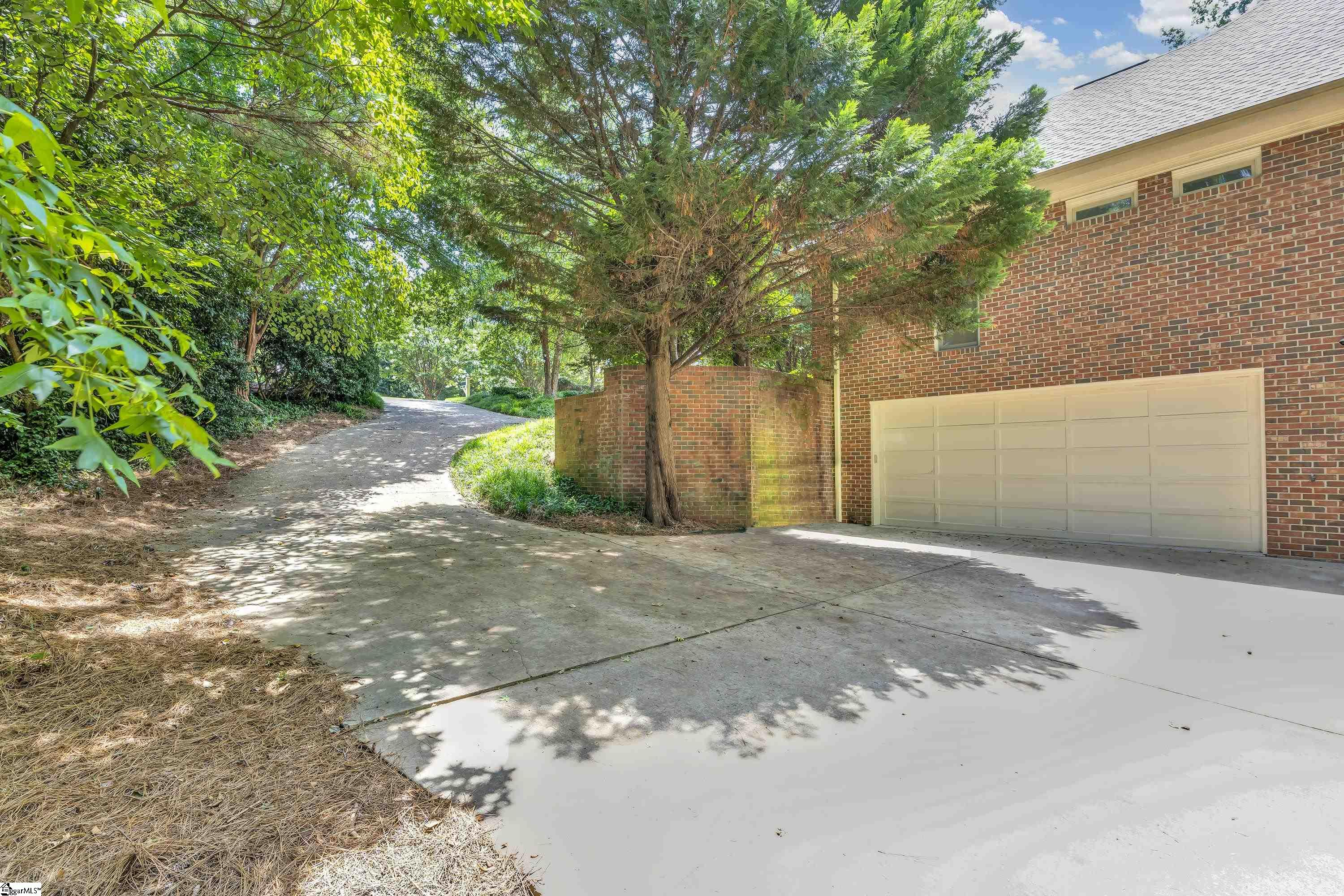 503 Spaulding Lake Drive Greenville, SC 29615