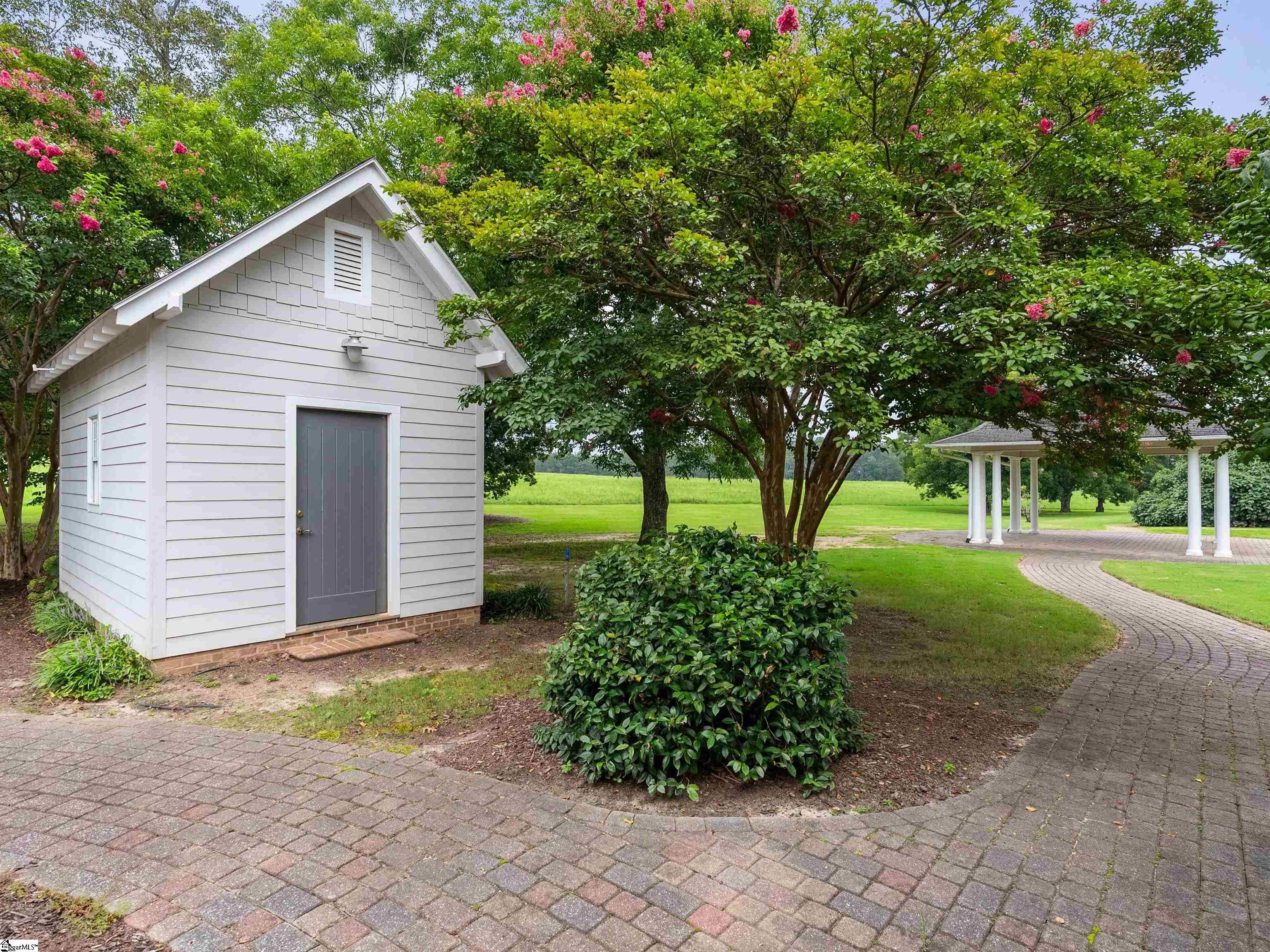 10490 New Cut Road Campobello, SC 29322