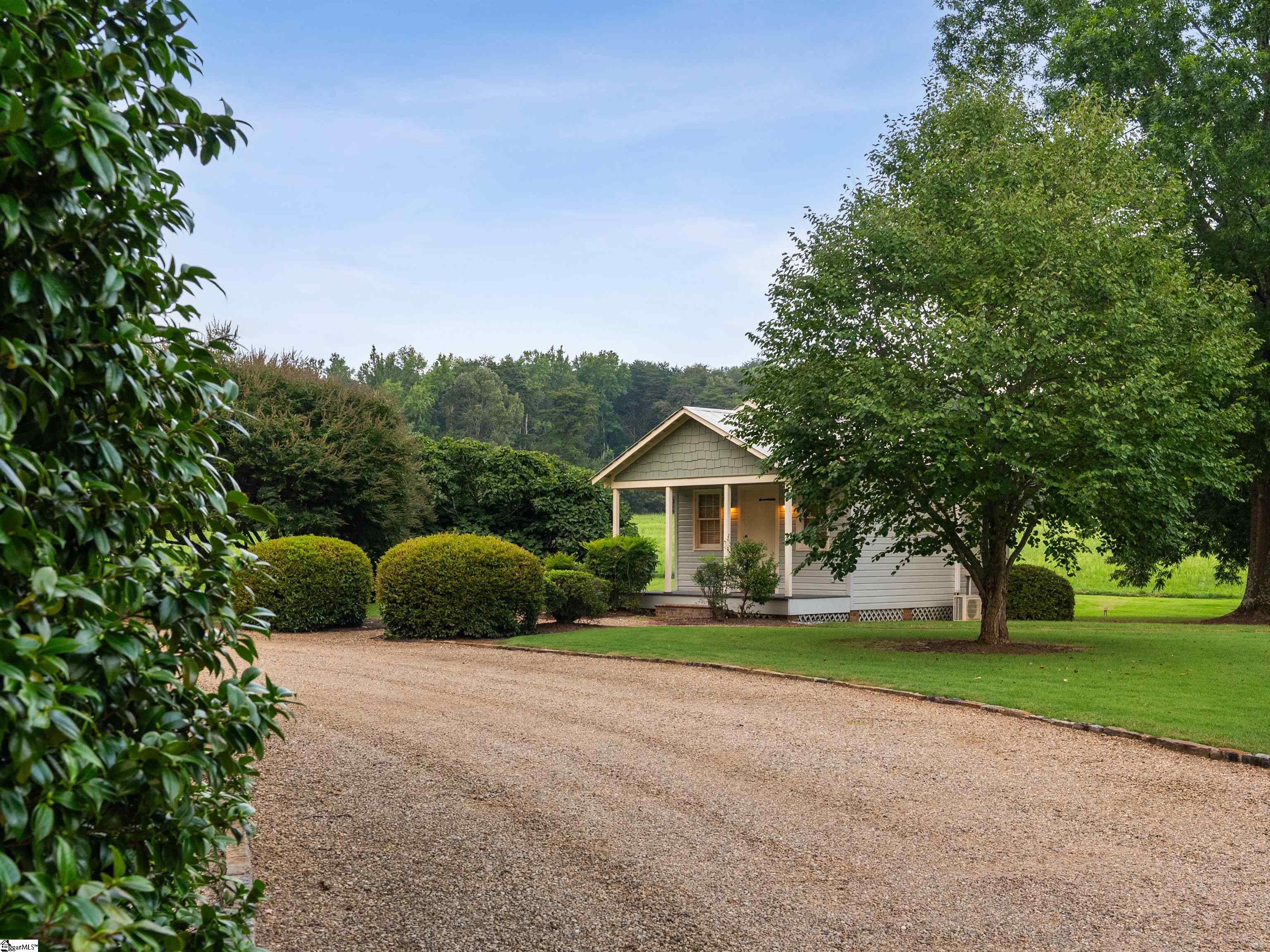 10490 New Cut Road Campobello, SC 29322