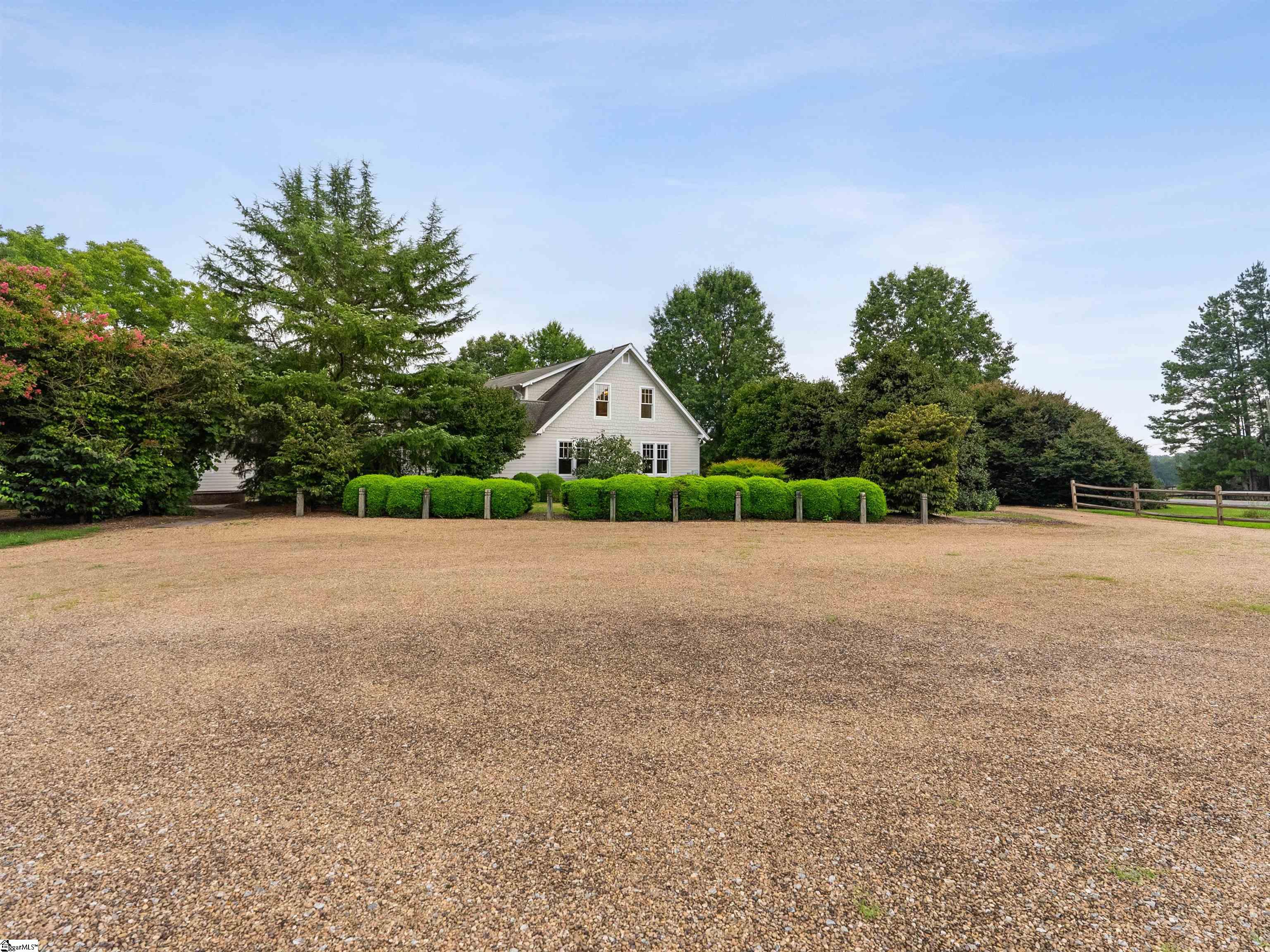 10490 New Cut Road Campobello, SC 29322