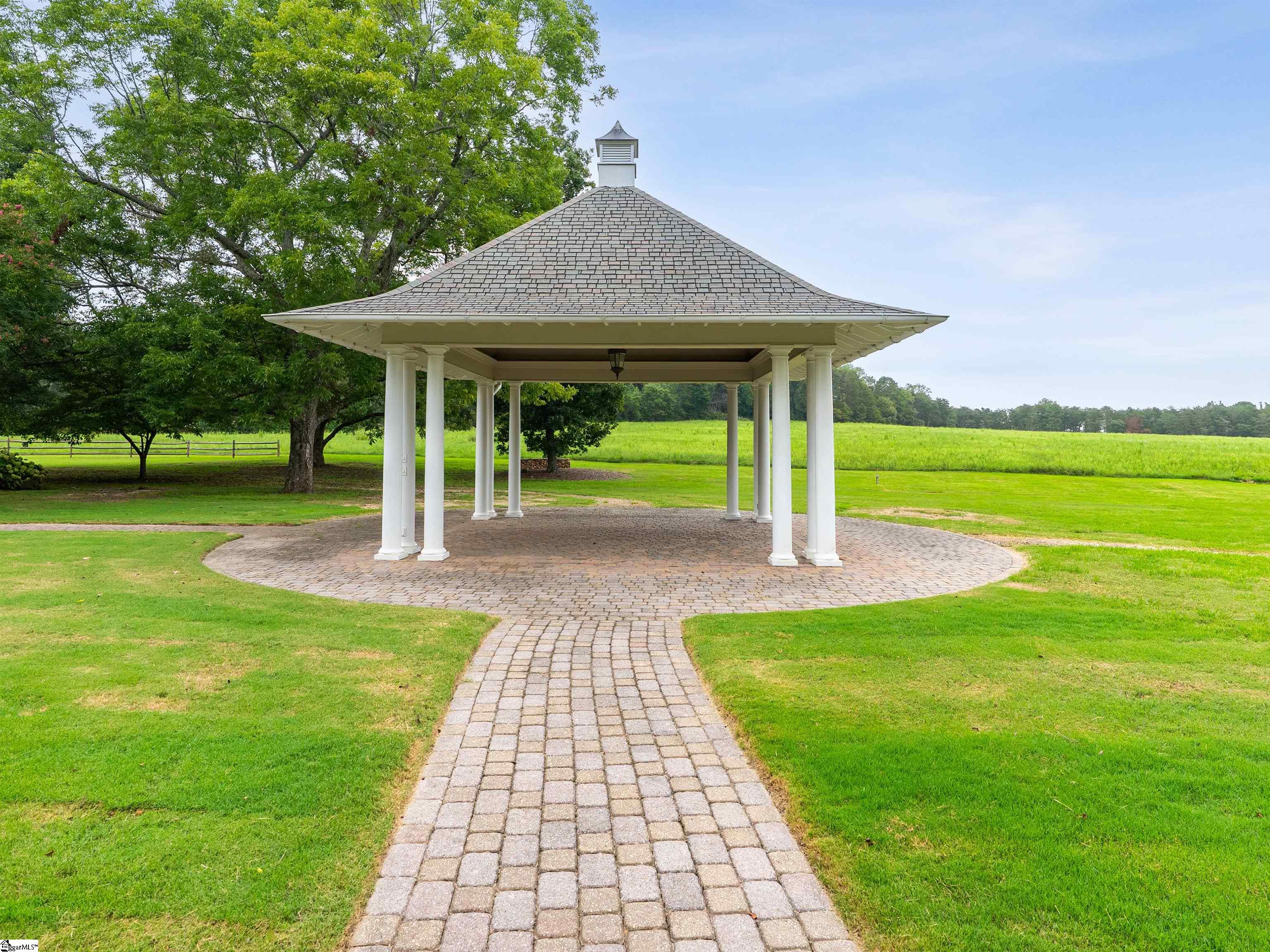 10490 New Cut Road Campobello, SC 29322