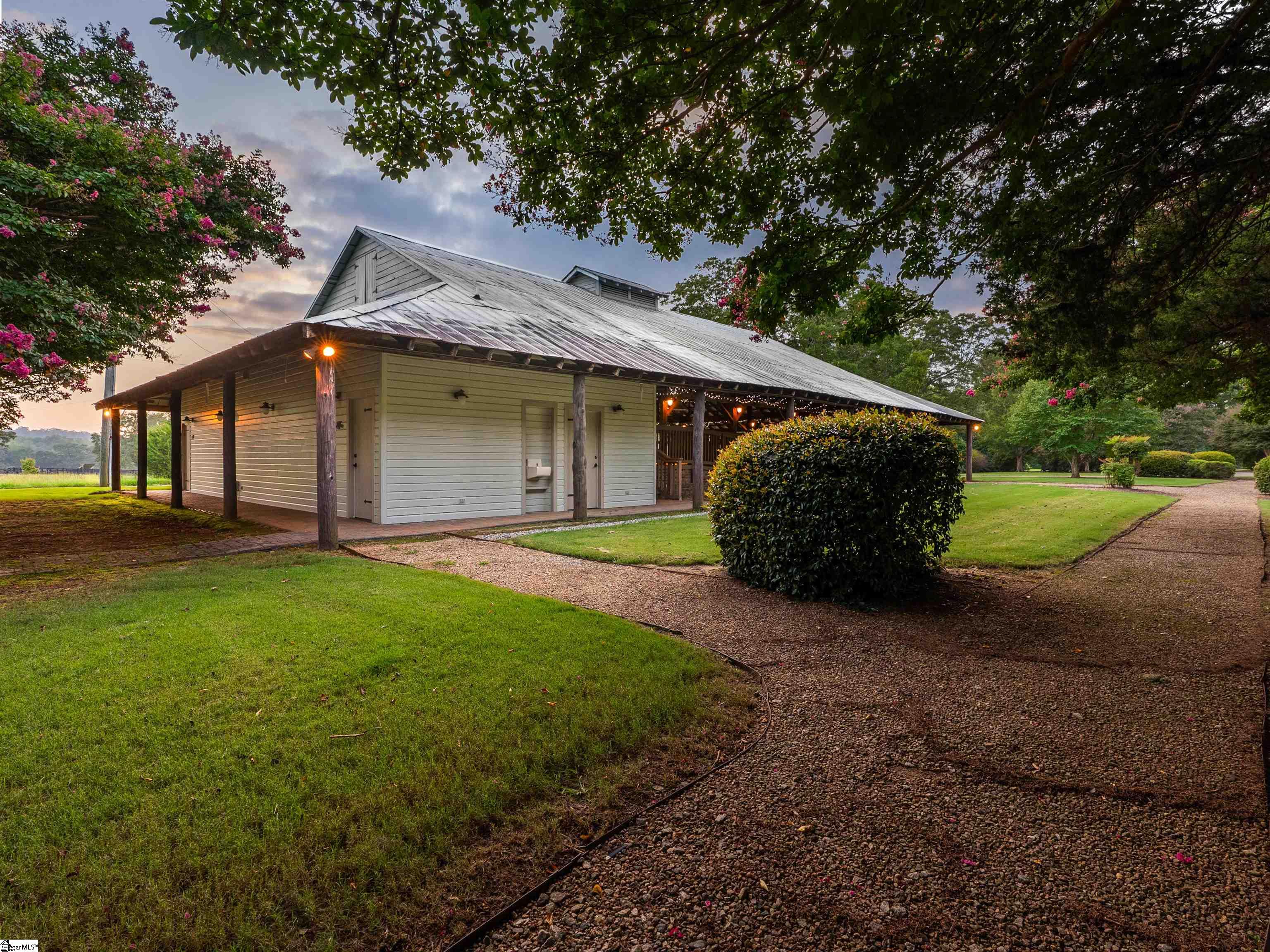 10490 New Cut Road Campobello, SC 29322